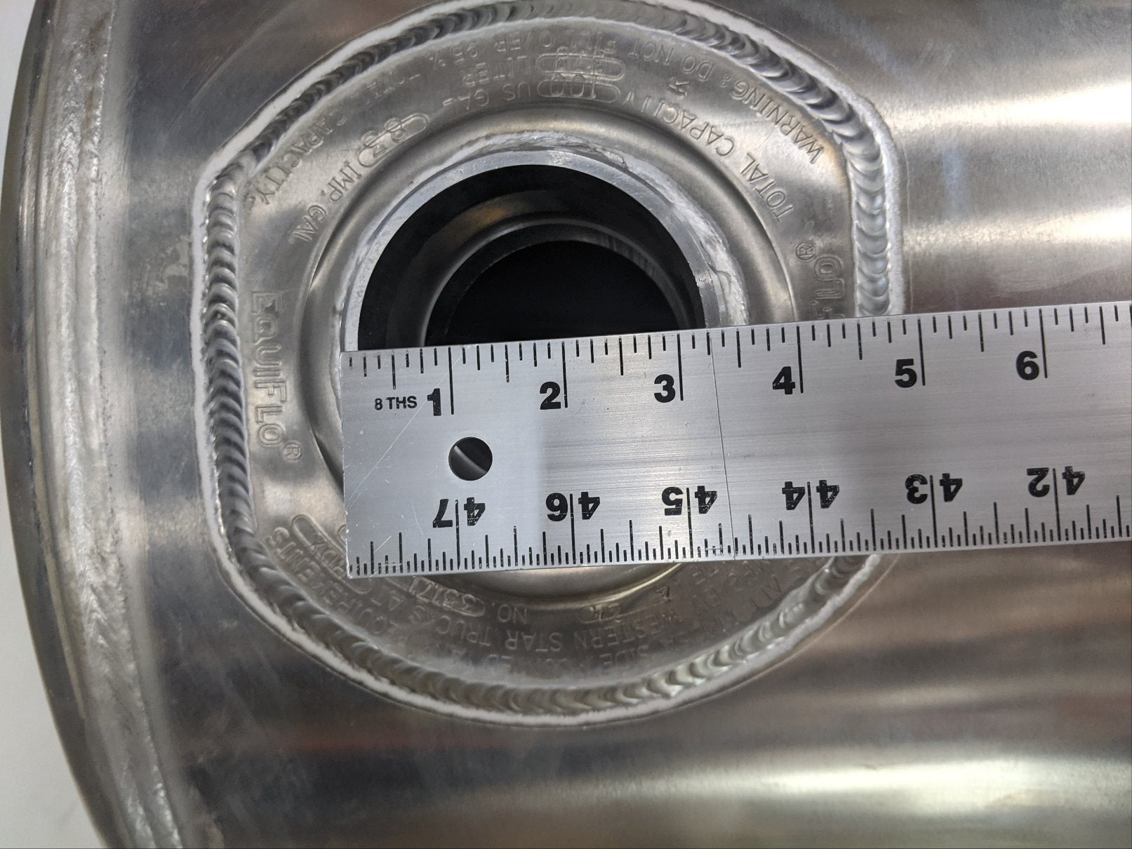 Western Star RH 100 Gal Heated Aluminum Fuel Tank A03-35171-051