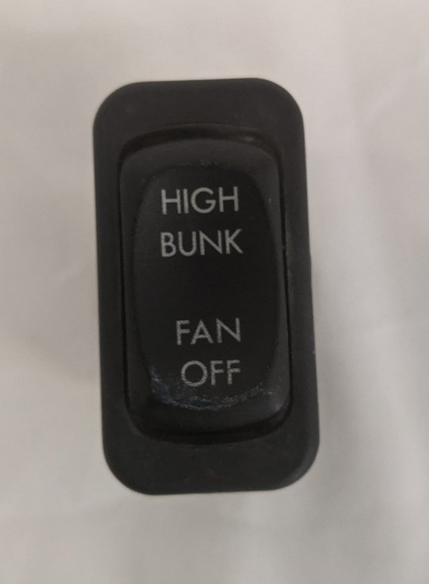 A06-22523-032 - Freightliner Dash Mounted Bunk Heater Switch