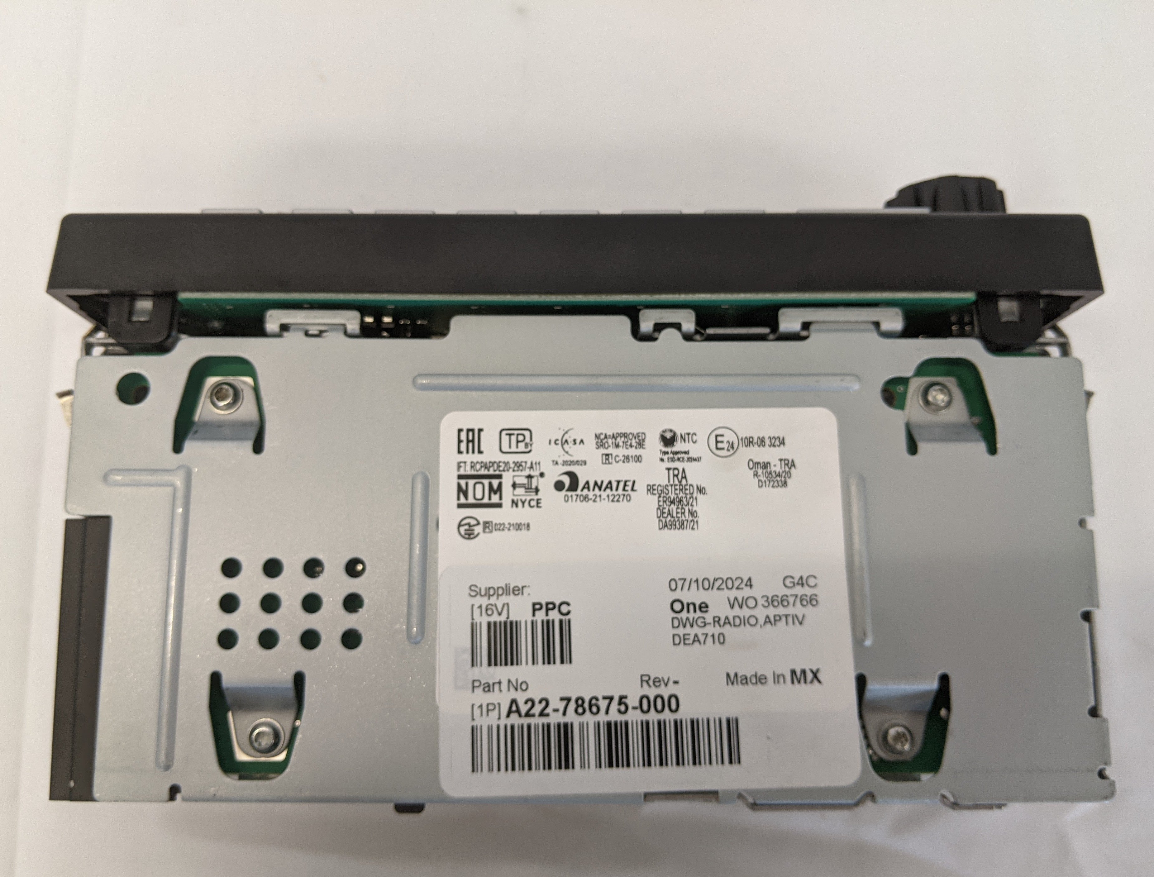 New Freightliner Dea710 AM/FM/WB/BT/USB Radio - P/N  A22-78675-000 (10121414672700)