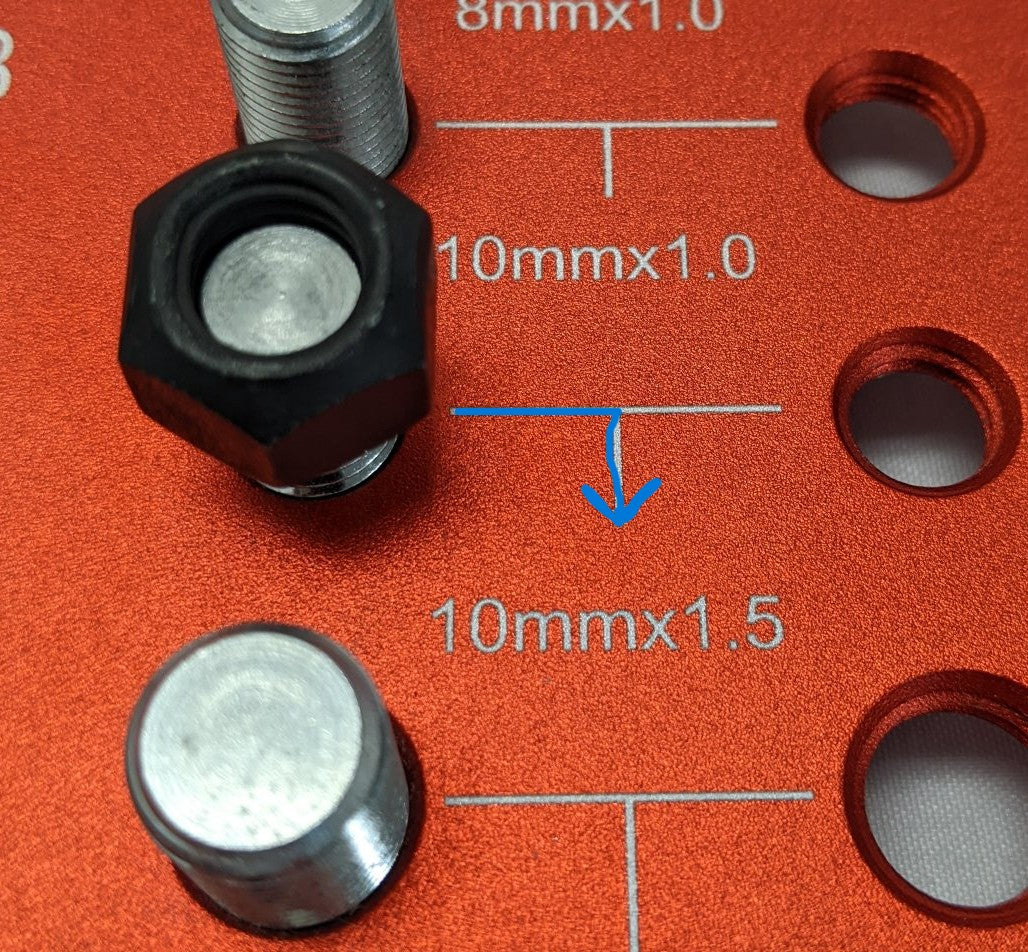 New *Lot of 100* M10-1.5 Coarse Steel Grade 10 Black Oxide Lock Nuts