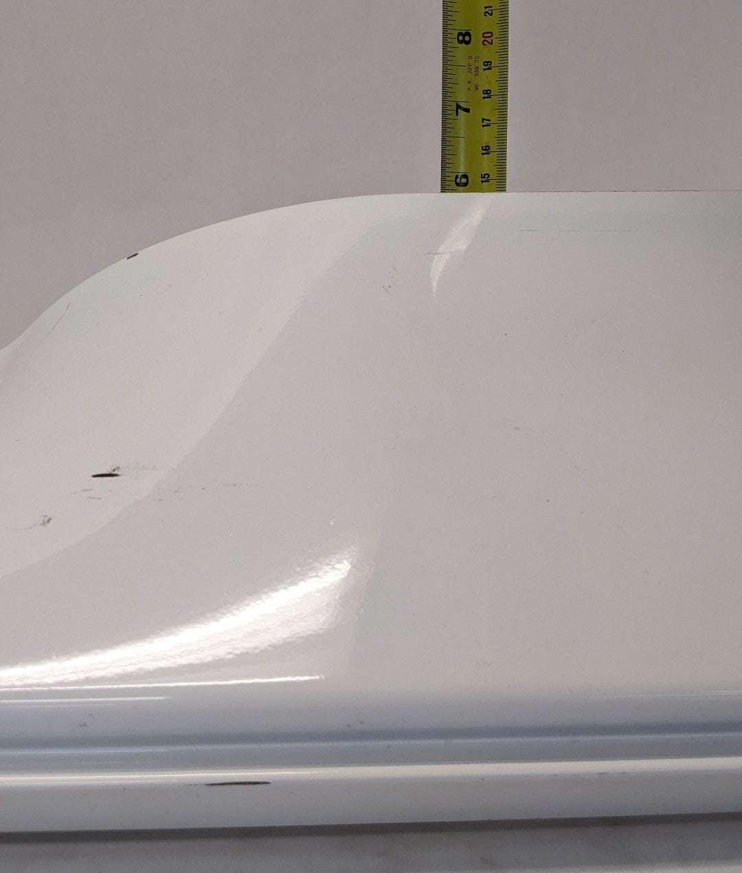 Freightliner RH Fairing Trim Tab White 22-60793-001 (Used)