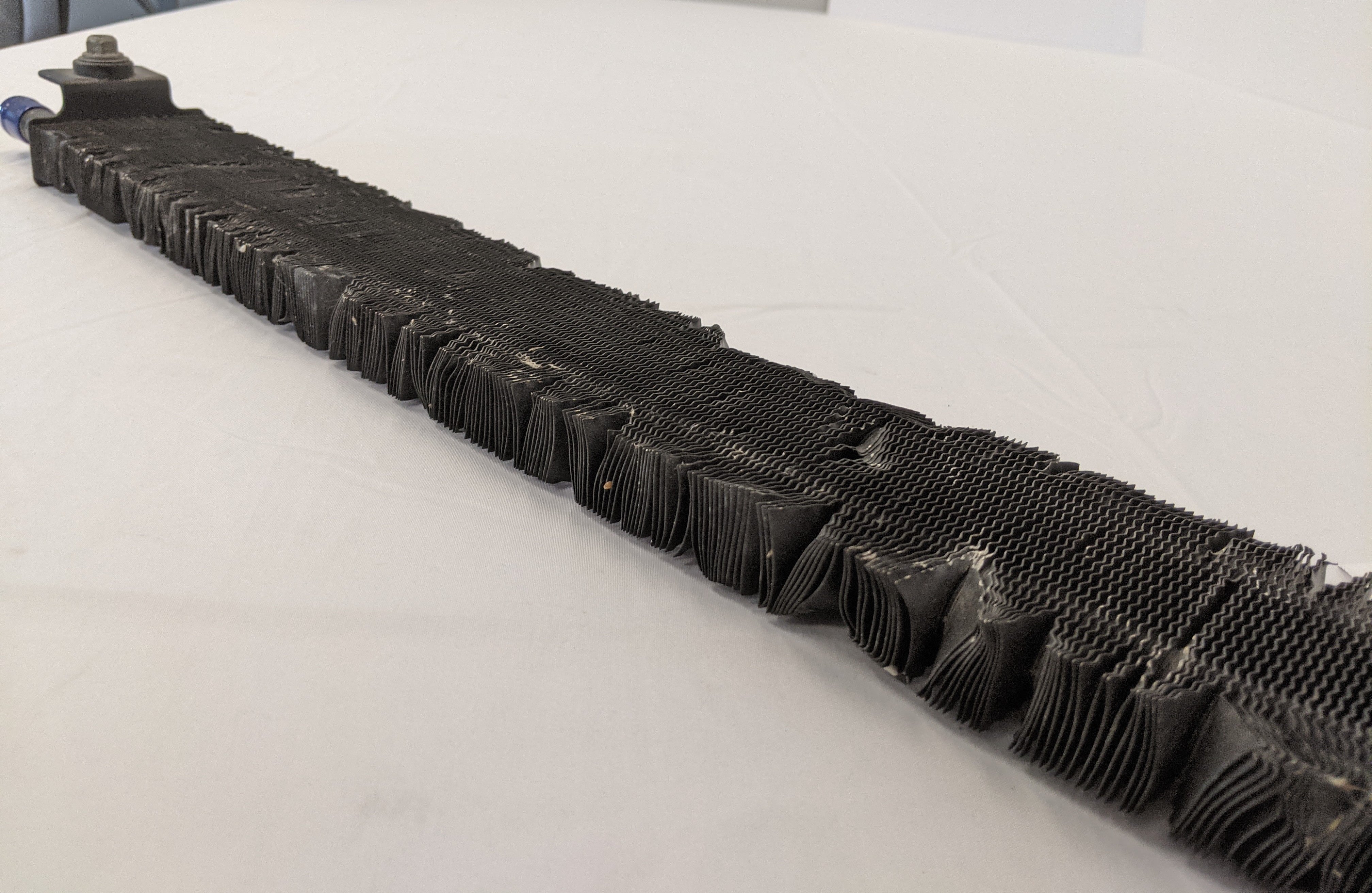 *Bent Fins* Freightliner TDI Straight Power Steering Oil Cooler-P/N 14-19740-000 (10126985888060)