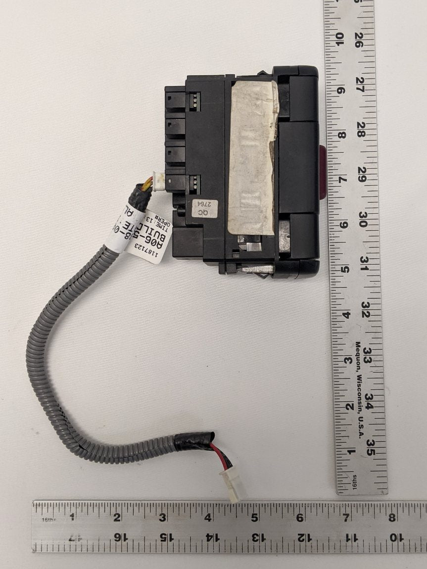 Freightliner Hazard Switch Module w/ Control Switches - A06-60972-008