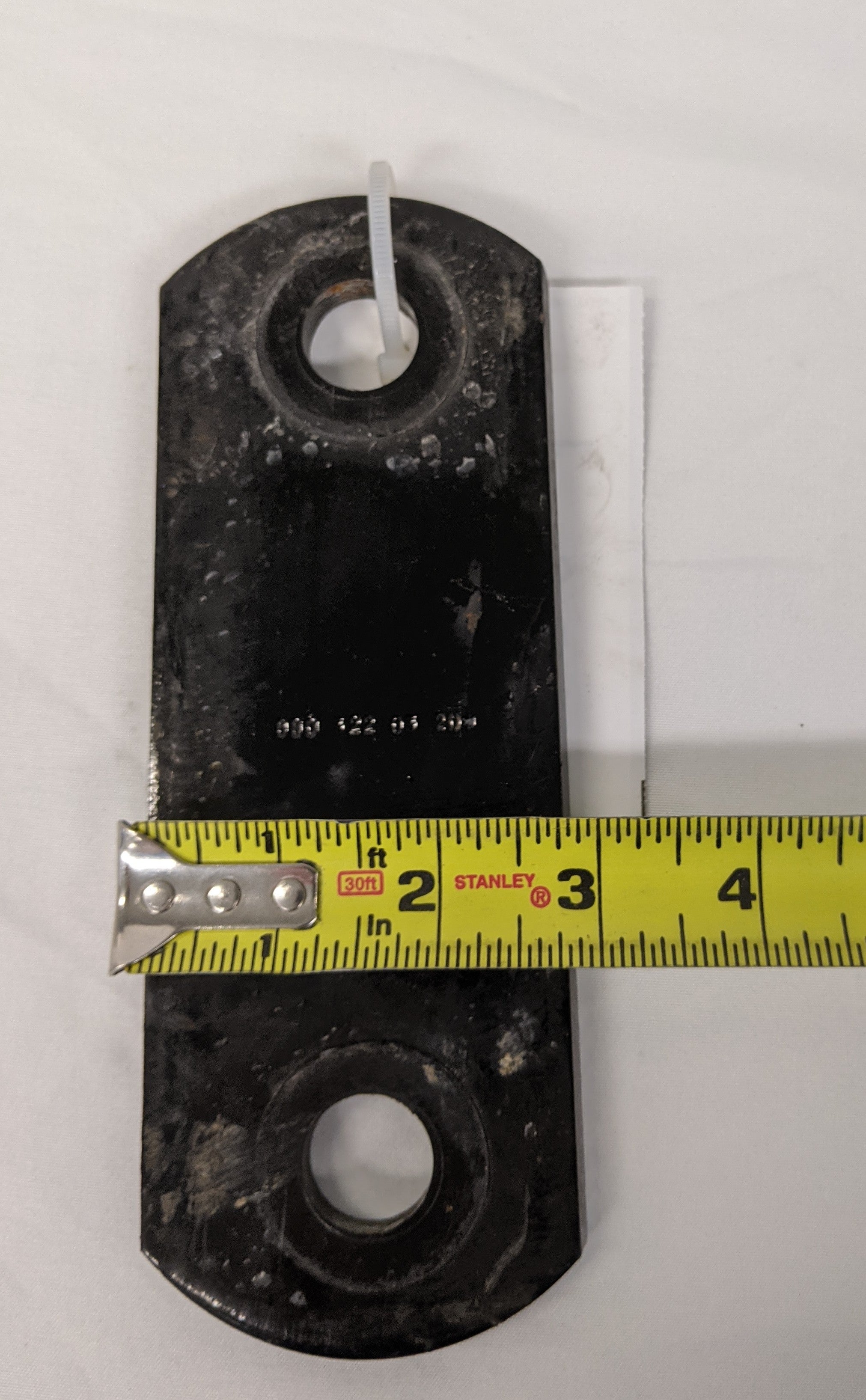 Used Freightliner Cascadia P3 Front Spring Steel Shackle - P/N 680 322 03 20 (10091732042044)