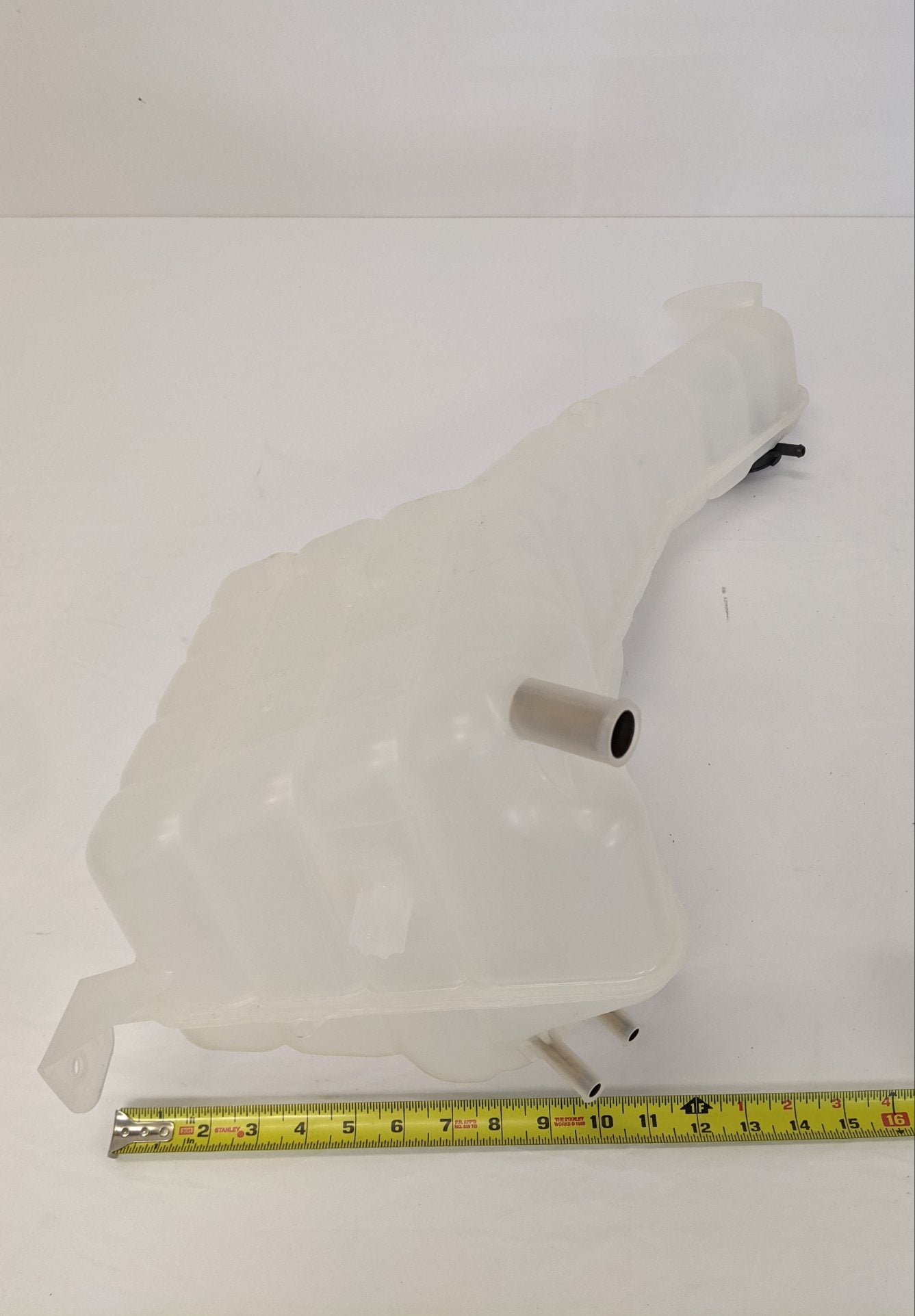 New Freightliner 1/2" Inlet M2 Coolant Surge Tank - P/N 05-23195-001 (10145864712508)
