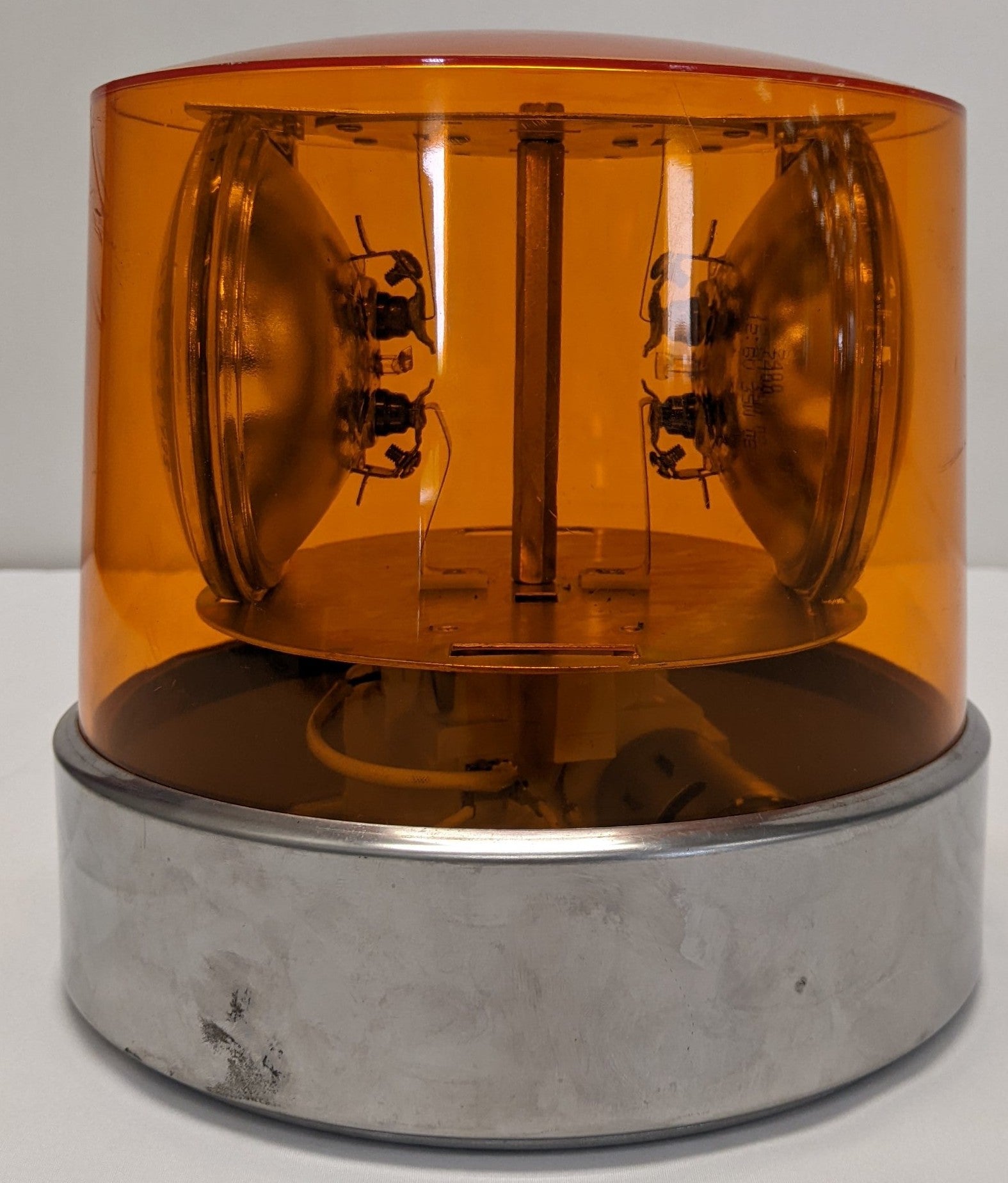 Grote 12V Sealed Beam Revolving Amber Beacon Light - P/N 7622