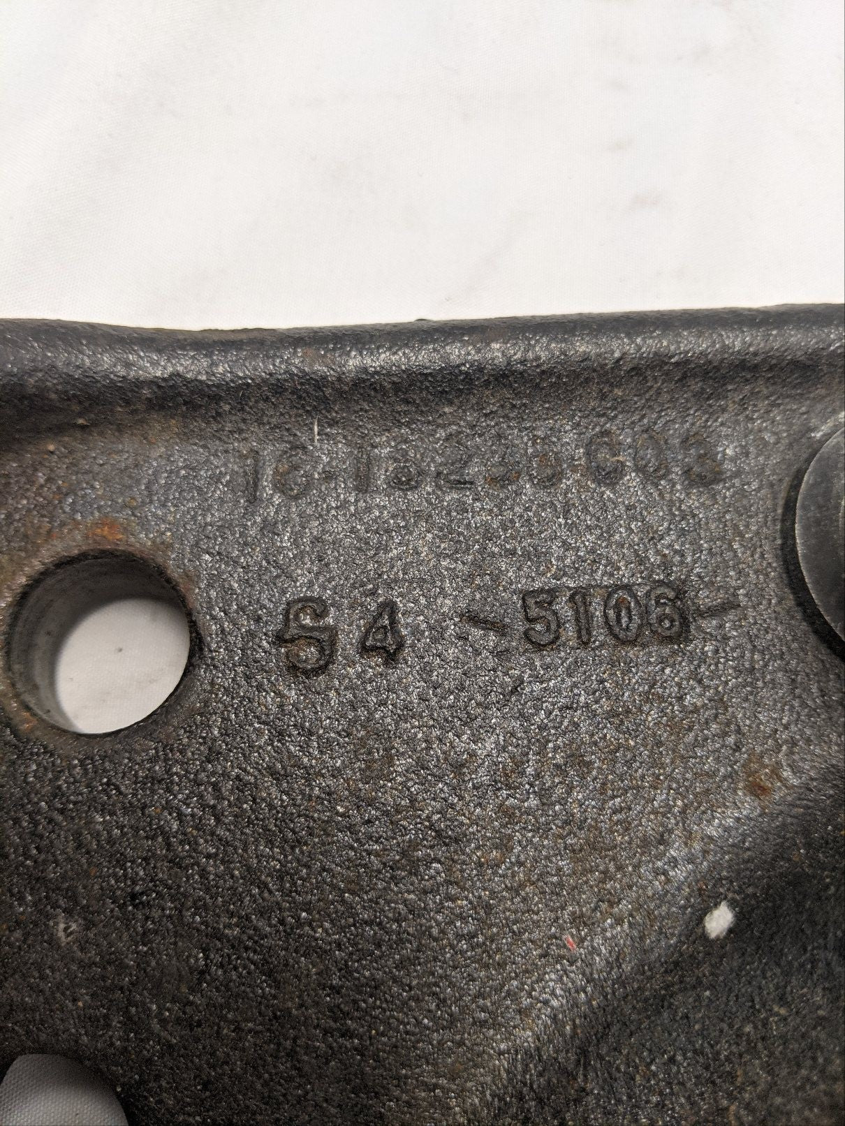 Freightliner M2 RH Front Spring Hanger Mounting Bracket -P/N 16-18288-003