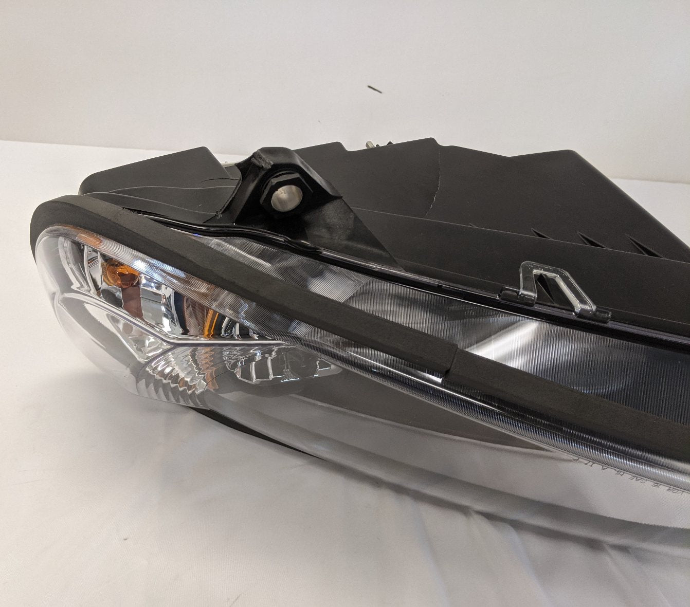 Damaged Freightliner M2 LH LED Headlight - P/N A66-05475-002