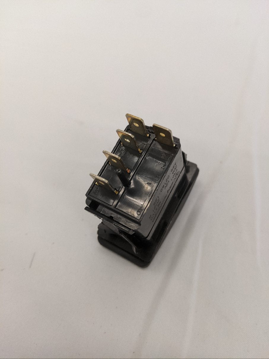 Carling Tech Rocker Switches Carling Tech Salt Light Rocker Switch SPDT 12V | A66-02160-125