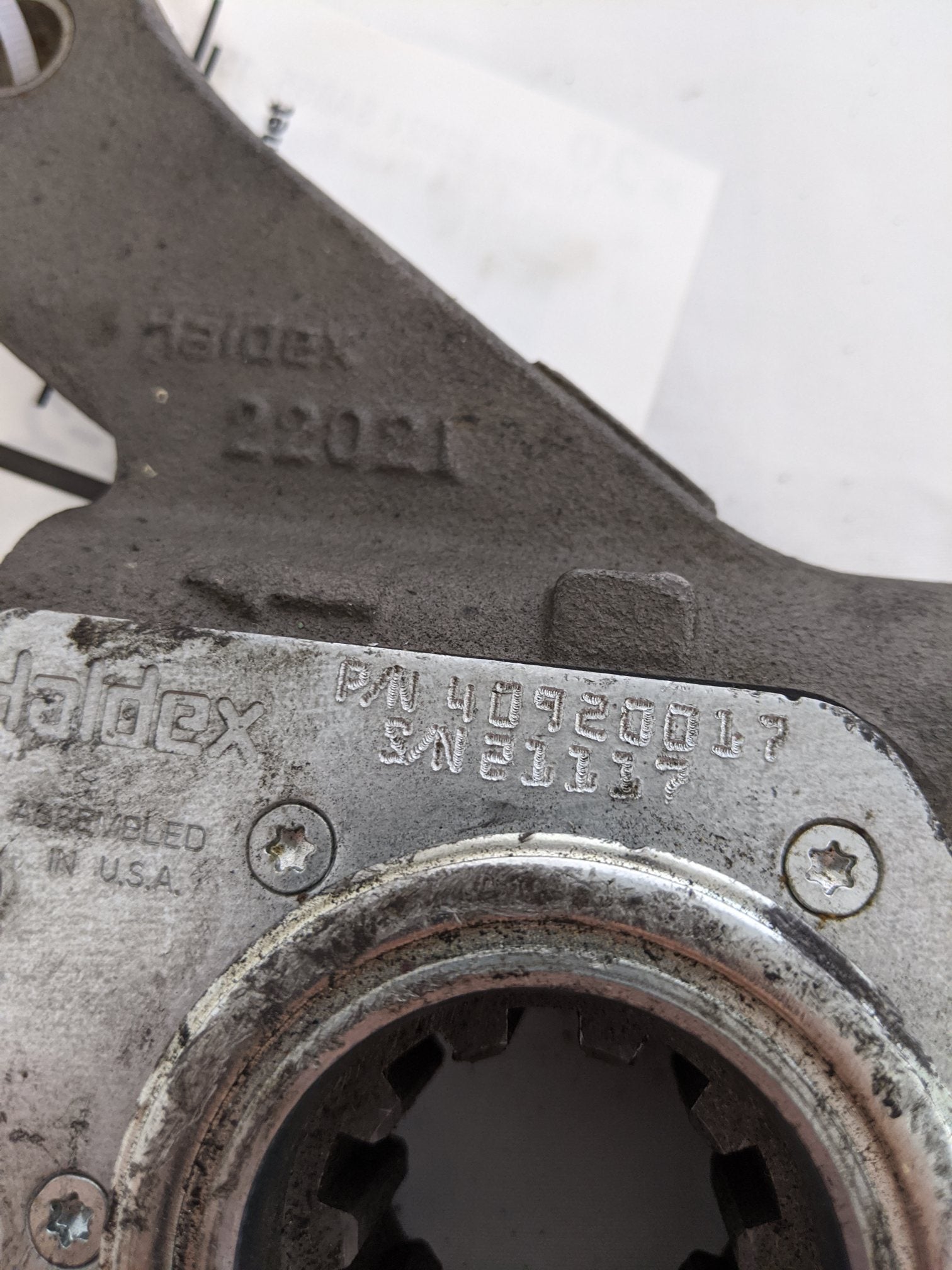 Haldex 22021 SAB55, 150-10, 1/2, 34 Rear Brake Slack Adjuster - P/N  40920017