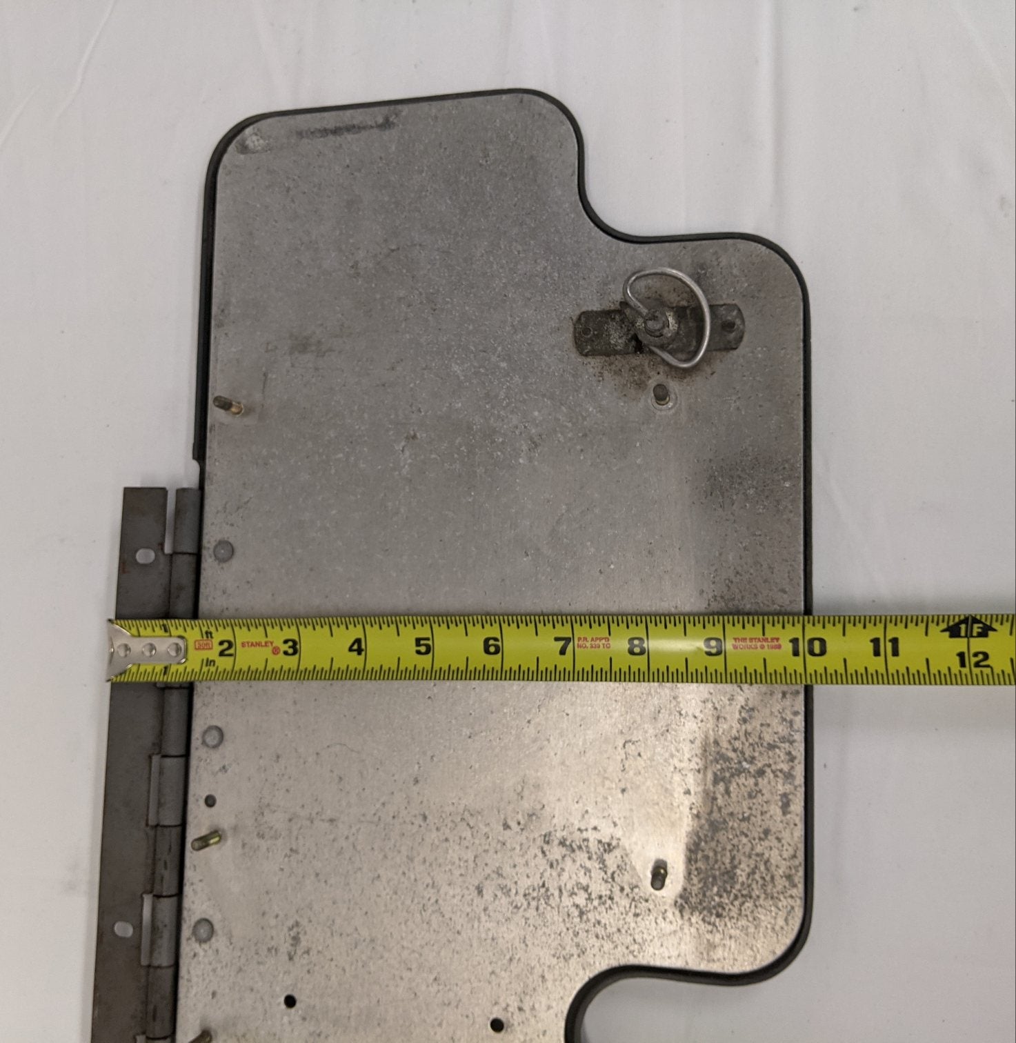 Used Freightliner Columbia LH B-Pillar Electrical Access Door-P/N A18-33210-000 (10090921656636)
