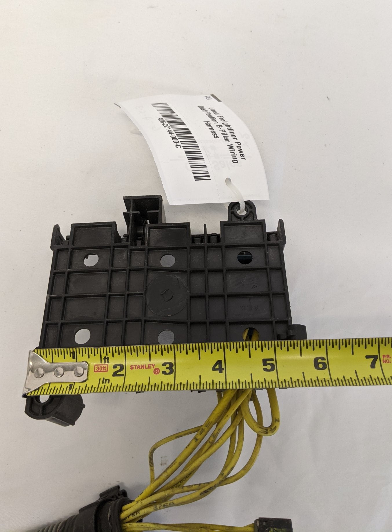 Used Freightliner Power Distribution B-Pillar Wiring Harness - P/N A06-22144-000 (10097195385148)