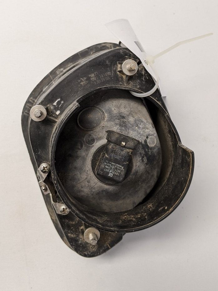 Used Freightliner Cascadia P3 LH Fog Light w/ Bulb - P/N A06-51908-000