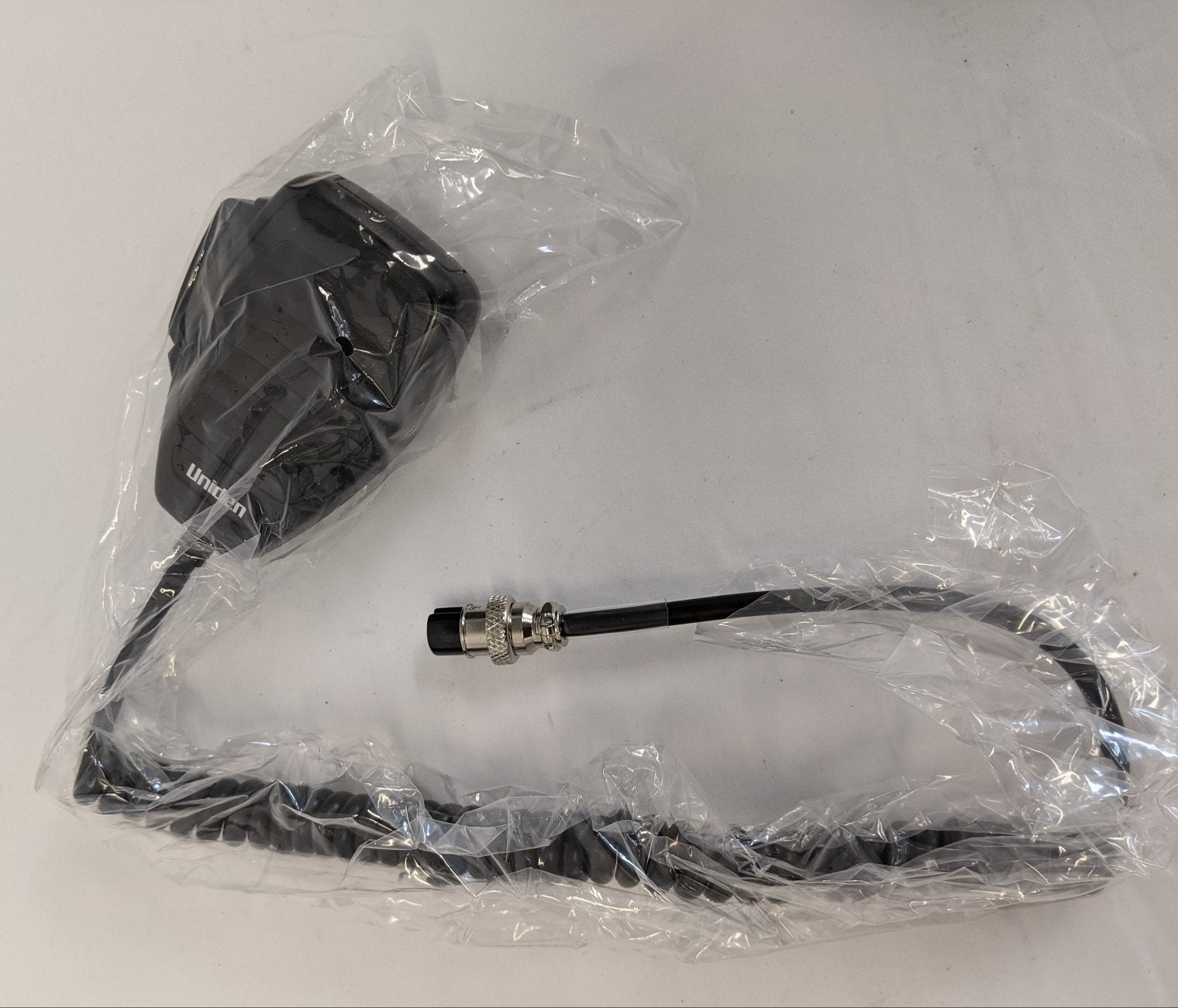 New Uniden 40 Channel CB Radio w/ Accessories - P/N  PC78LTX (10121464938812)