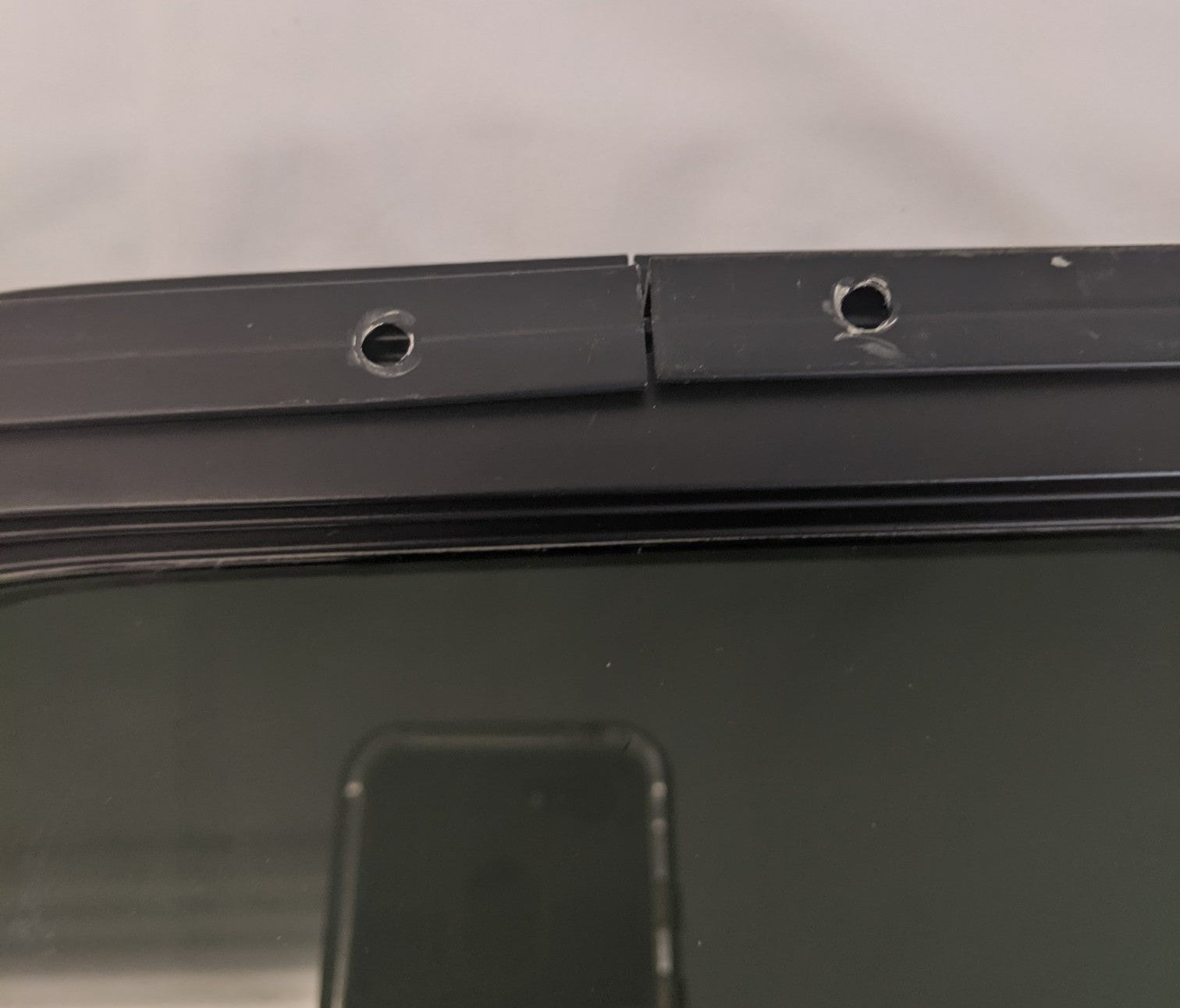 Damaged Freightliner Side SLPR Window Assy w/ Retainer- P/N  A18-63653-000