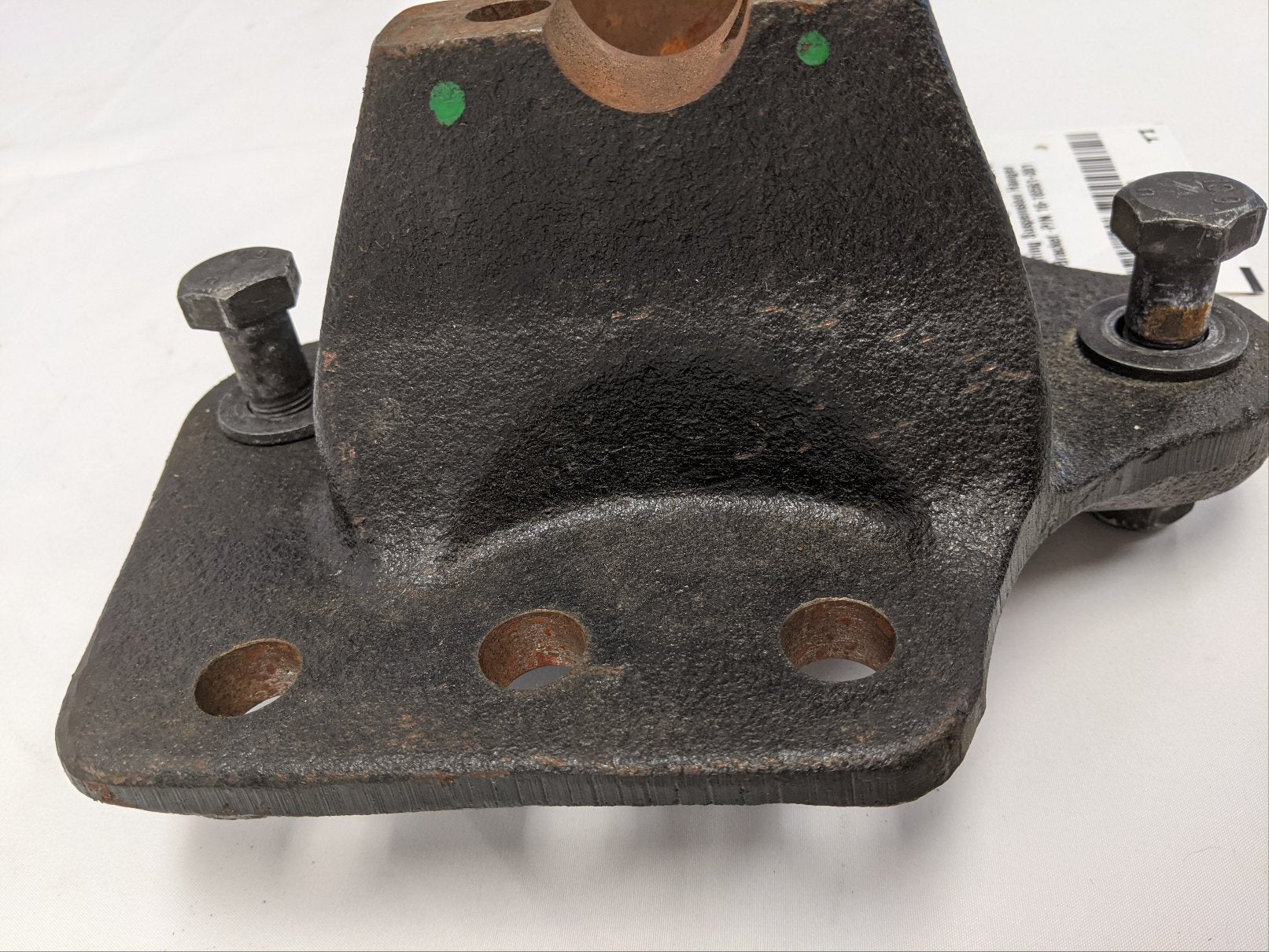 Freightliner M2 AWD RH Front Leaf Spring Hanger Bracket -P/N 16-18561-001