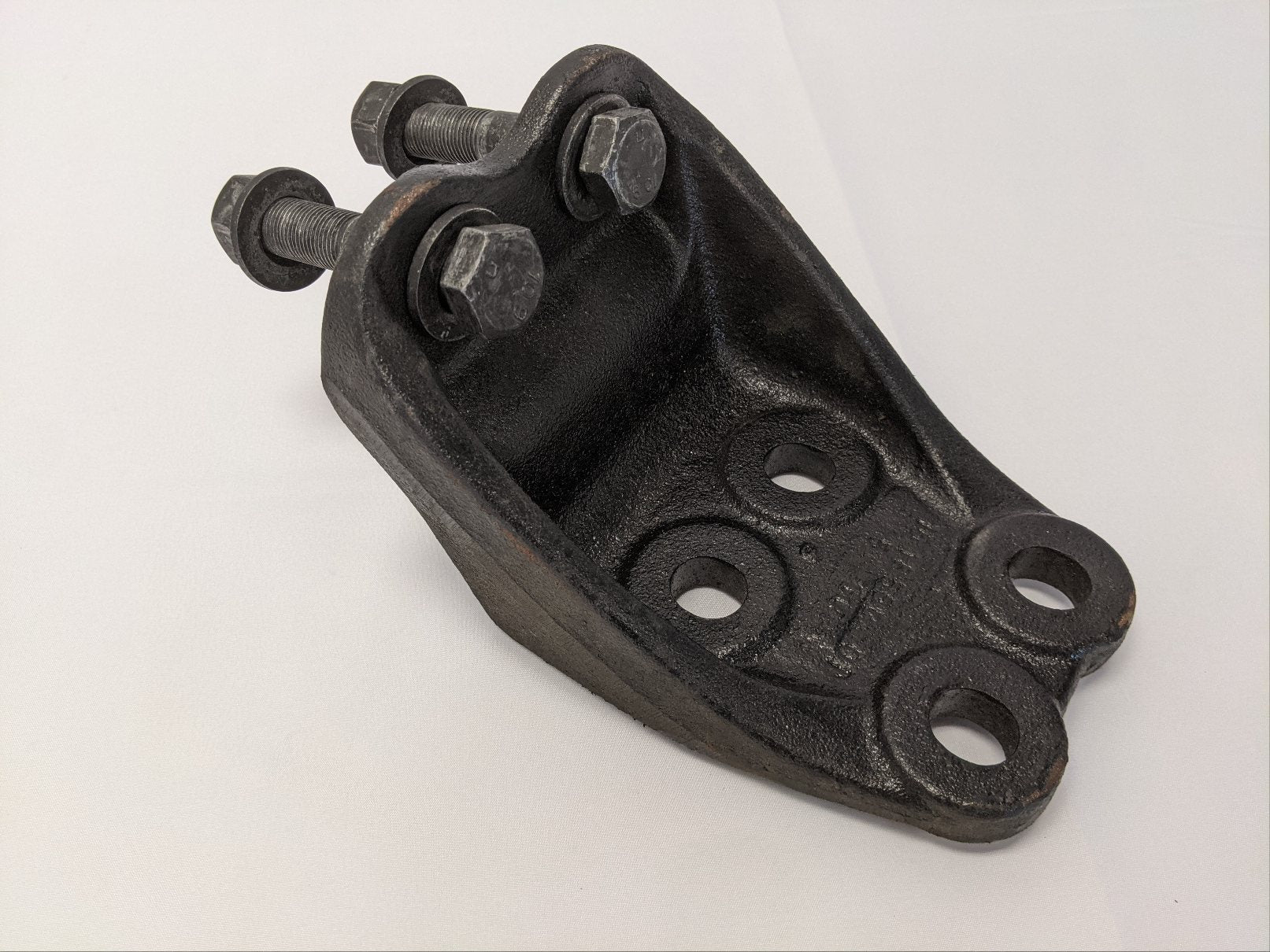 Freightliner M2 AWD FFE Front Spring Suspension Hanger -P/N 16-18560-001