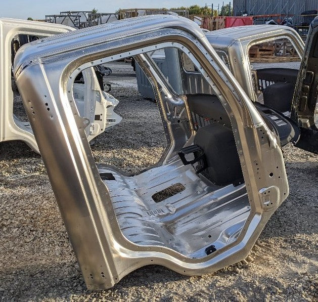 Freightliner M2 Day Cab Shell #15