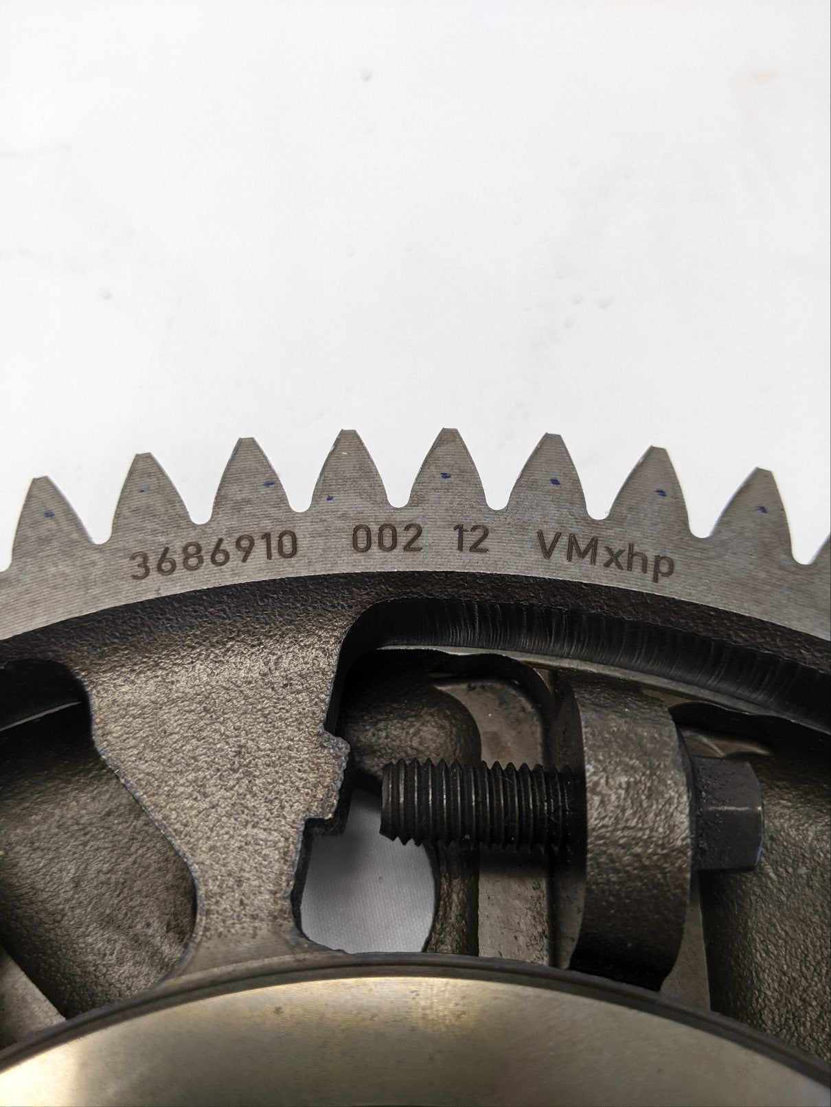 Cummins Camshaft Idler Scissor Gear Assembly 3686910