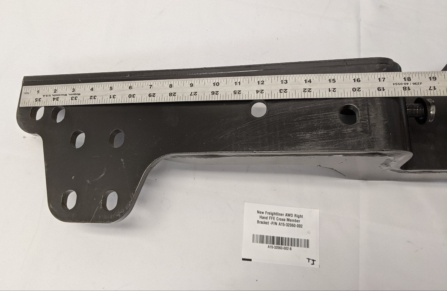 New Freightliner M2 AWD FFE RH Cross Member Bracket -P/N A15-32060-002