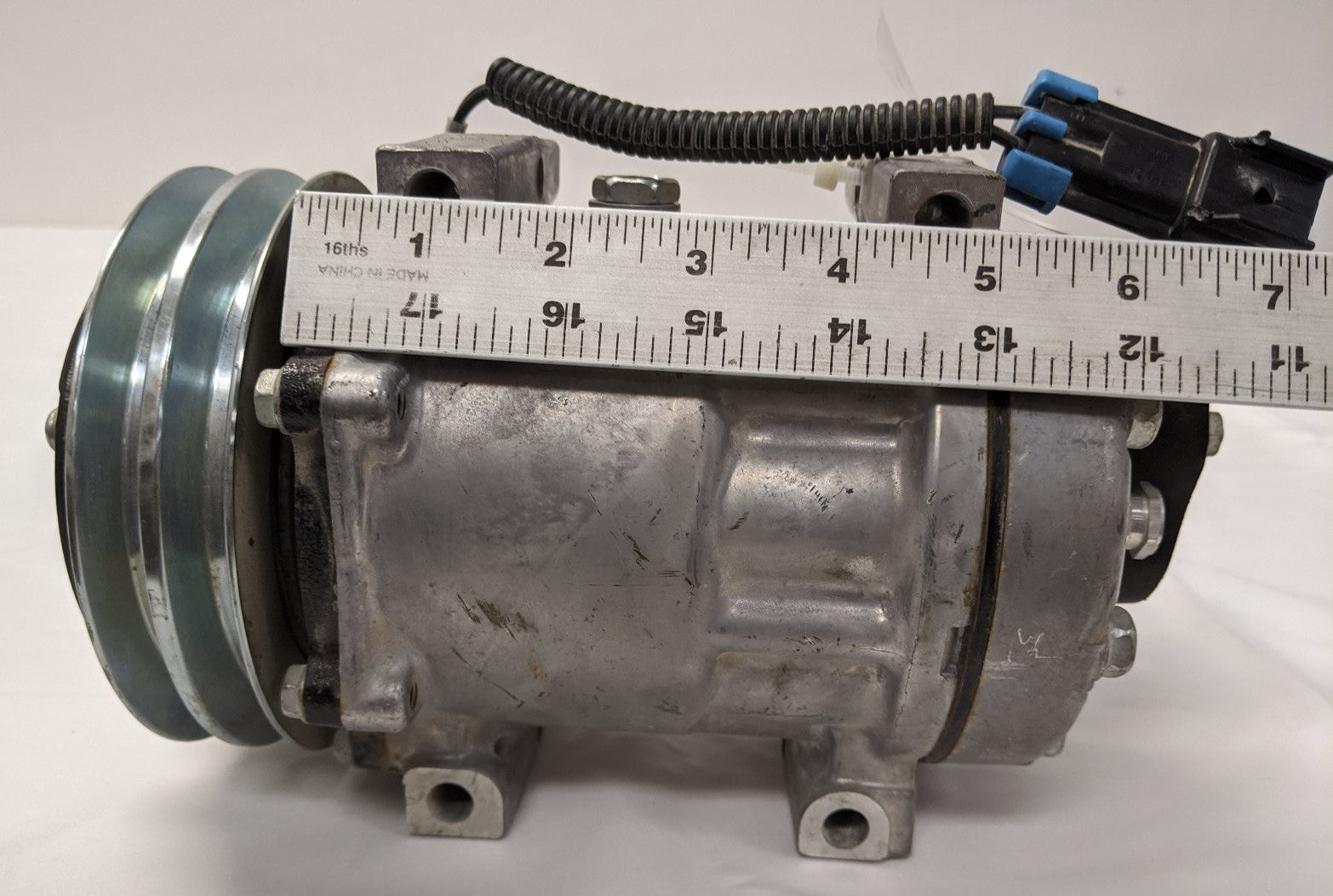 Sanden Heavy Duty Air Conditioning Compressor - P/N SKI 4538