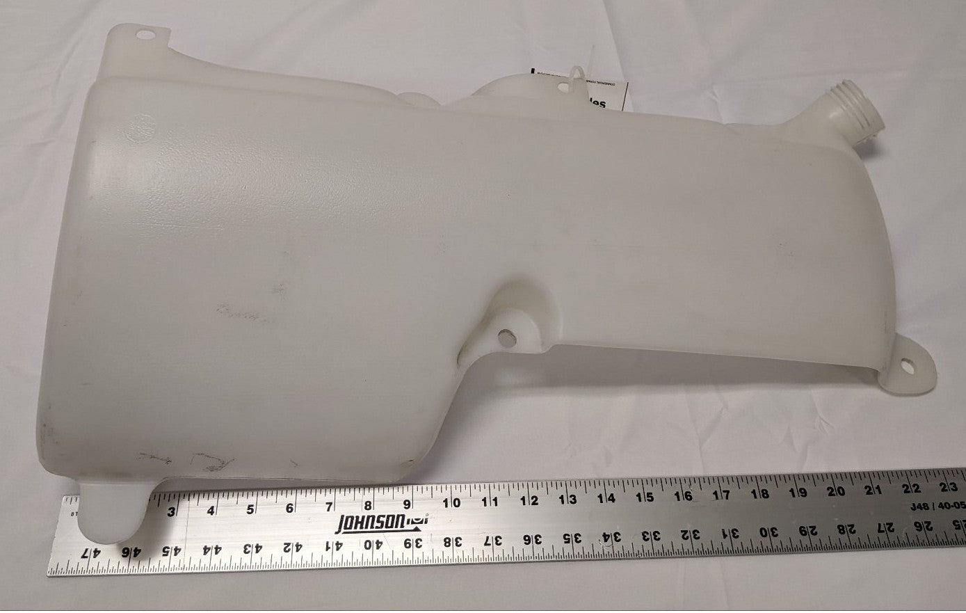 Freightliner Windshield Washer Reservoir w/Pump | A22-47988-002