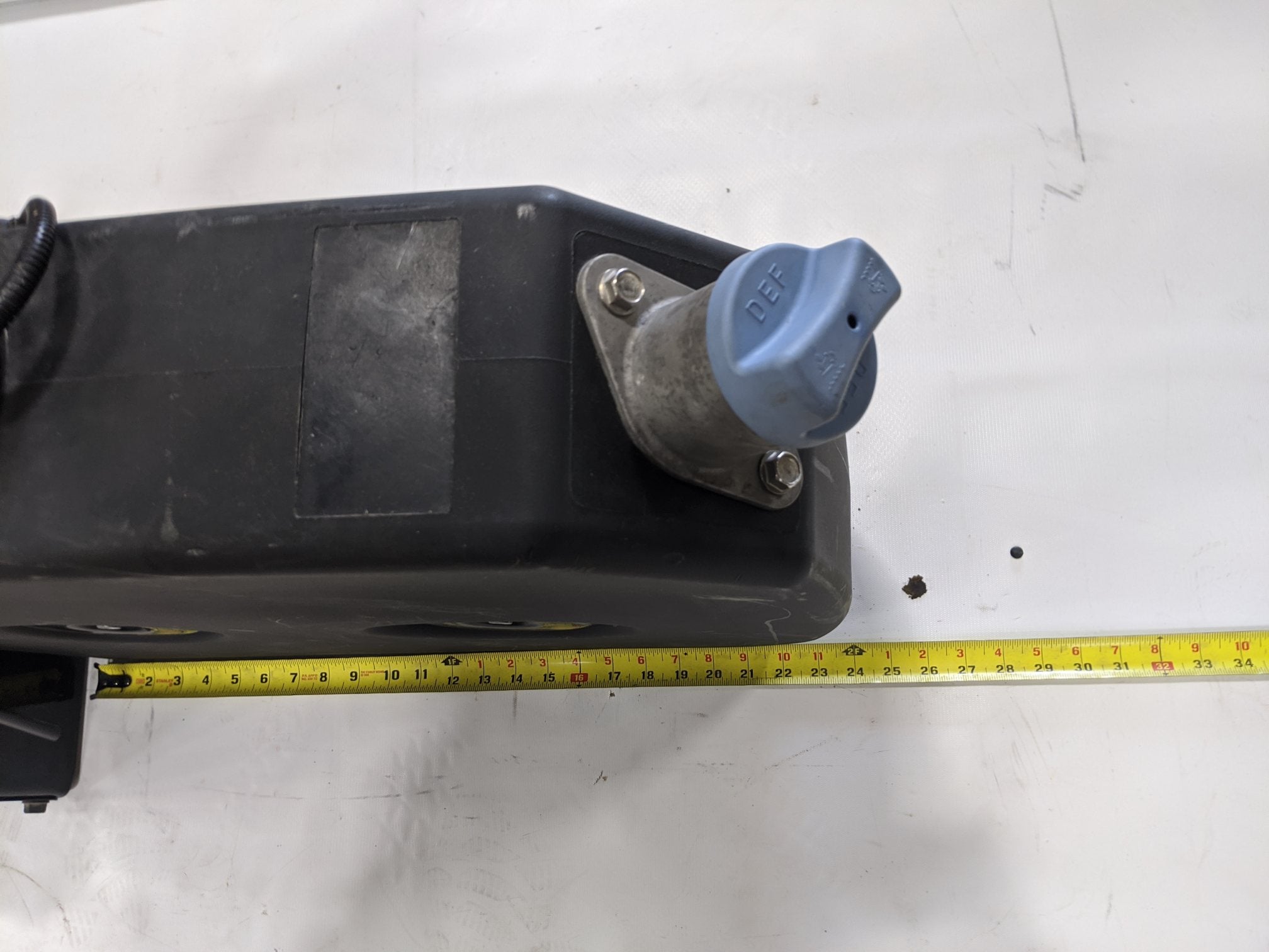 Used FTL 6-Gallon DEF Tank and Header Assembly w/ DEF Pump - P/N A04-35188-002 (10114262270268)