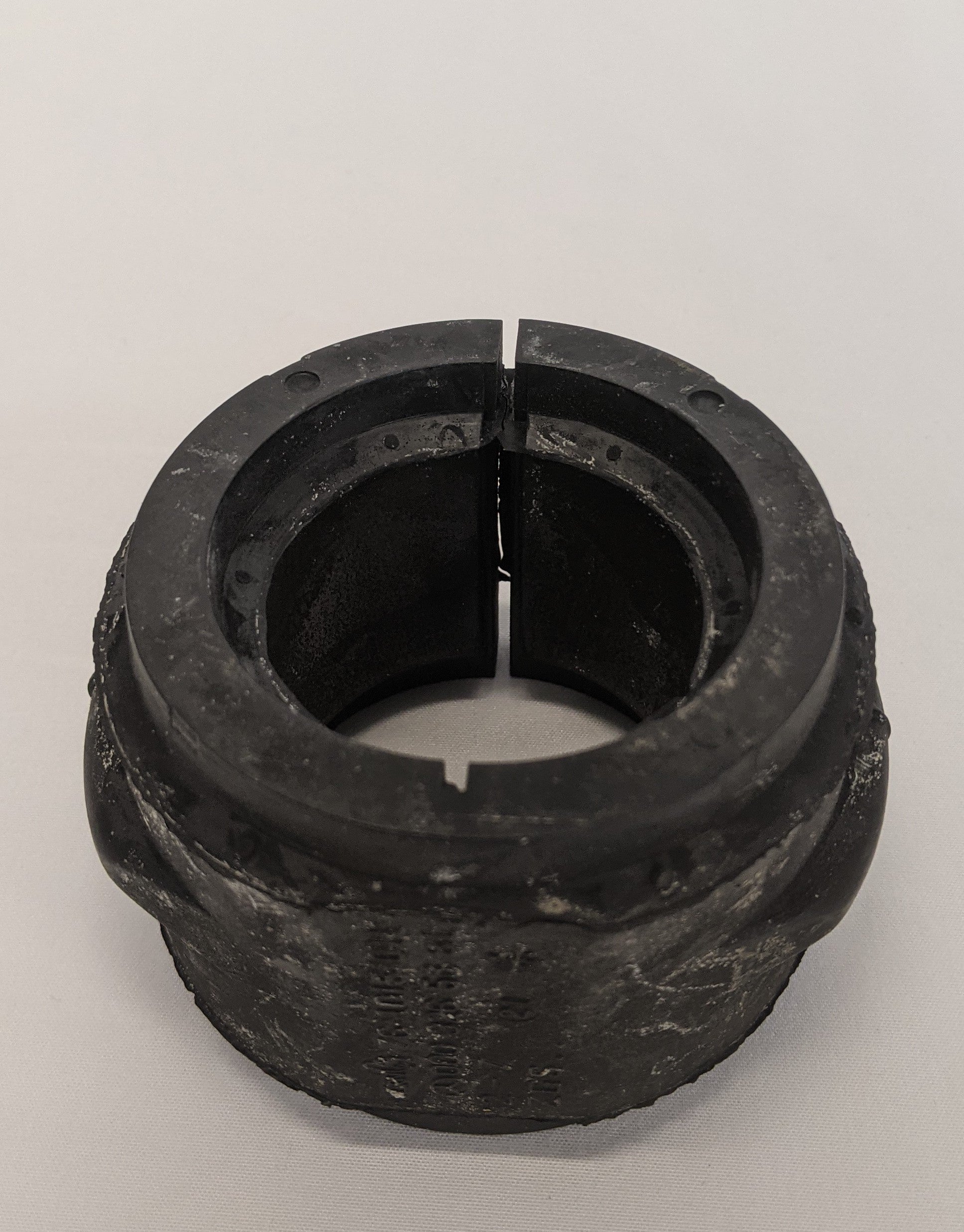 New Freightliner Clamp Grip Front Stabilizer Member Bushing - P/N 16-20961-000 (10127902081340)