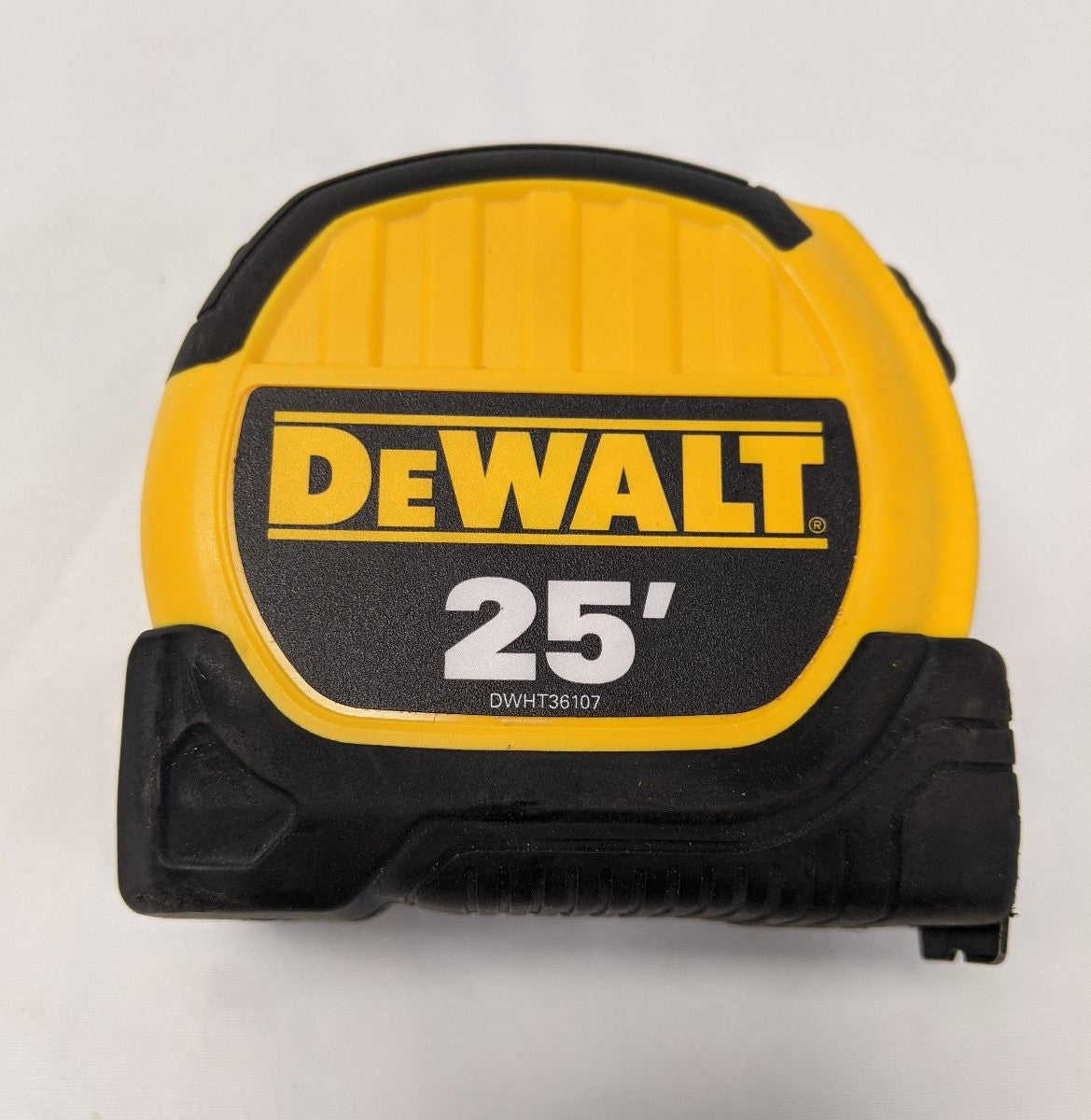 DeWalt Tape Measure 25 FT Lot of 2 - 1" Blade Tape Lock Belt Clip DWHT36107
