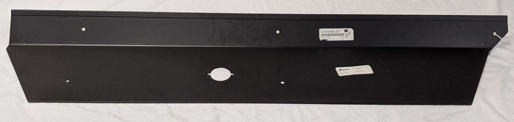 Western Star 4700 Rear Skirt Panel - LH - A18-65665-001