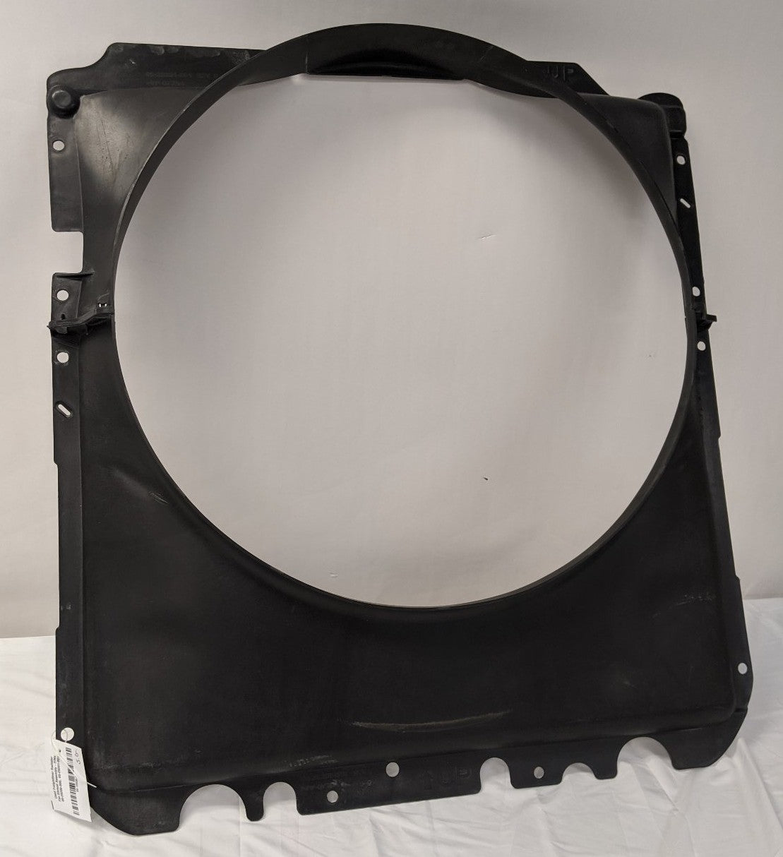 Used Freightliner Radiator Fan Shroud Assembly - P/Ns 05-25208-000, 05-25201-001