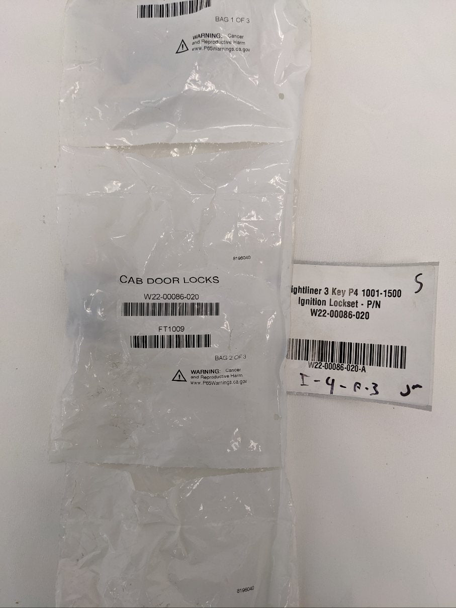 Freightliner 3 Key P4 1001-1500 Ignition Lockset - P/N  W22-00086-020 (10143968428348)