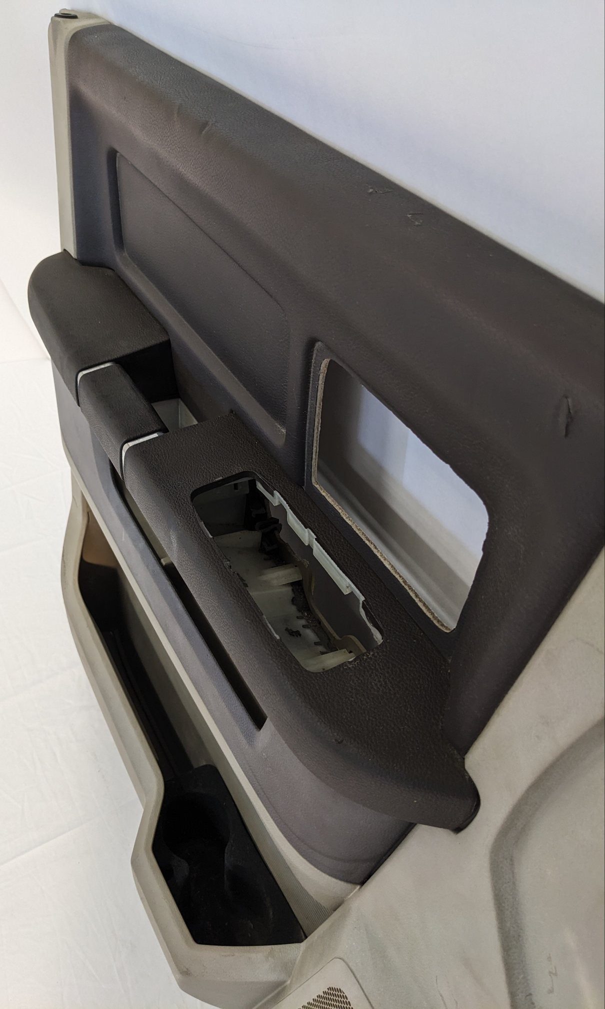 Damaged Dodge Ram 1500 Front LH Door Panel Assembly - P/N 00005926-04-0001 (10090302112060)
