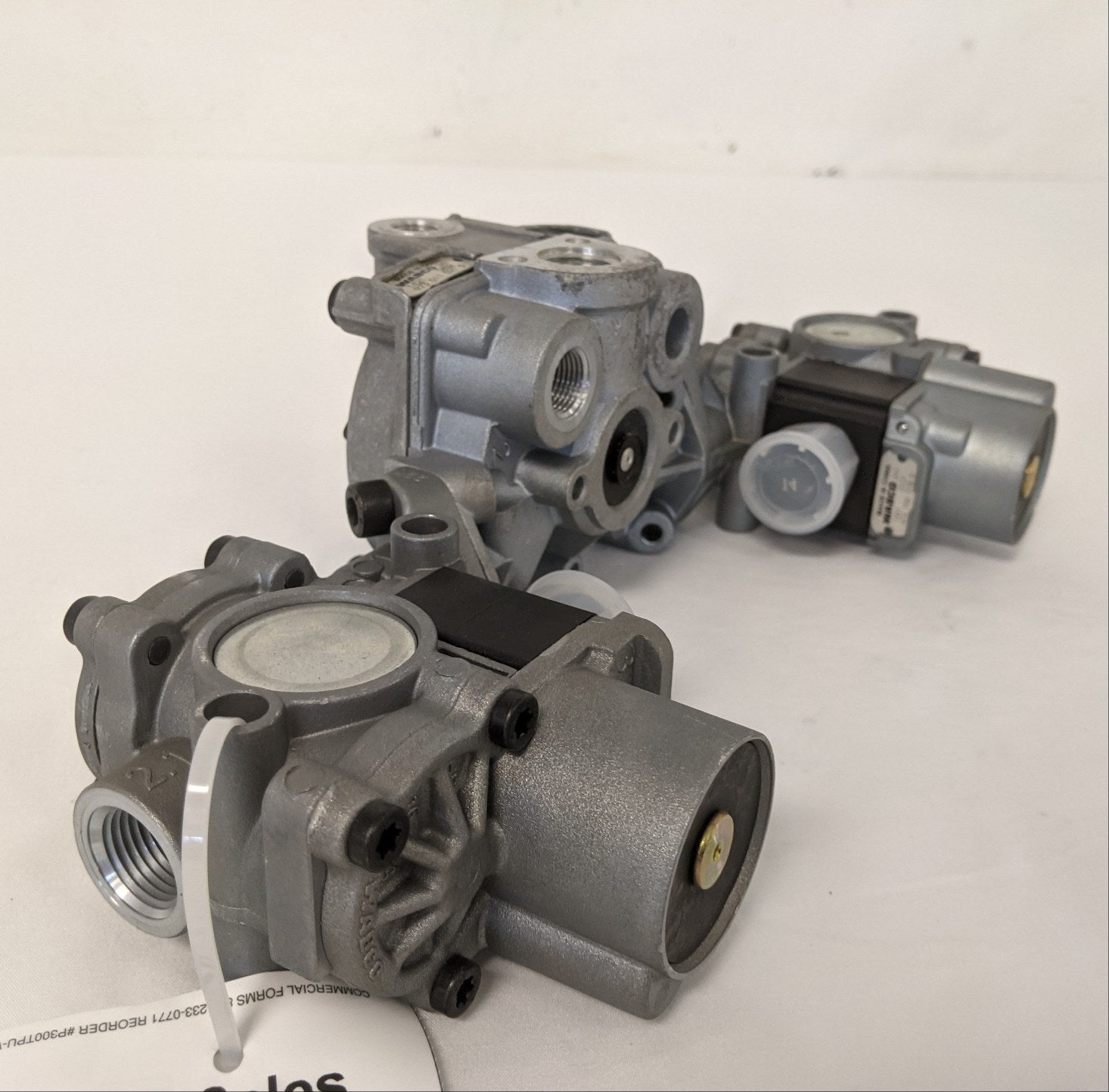 Wabco 6x4 ABS Combo Modulator Valve - P/N WAB 472 500 422 0 (9892072096060)