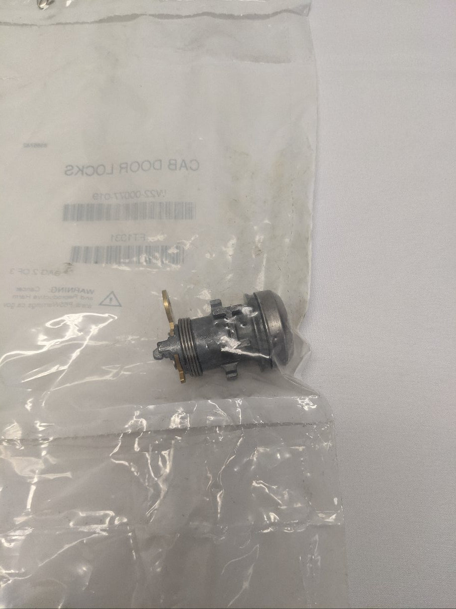Freightliner M2 P3 5-Key Door & Ignition Lock Set | W22-00077-019