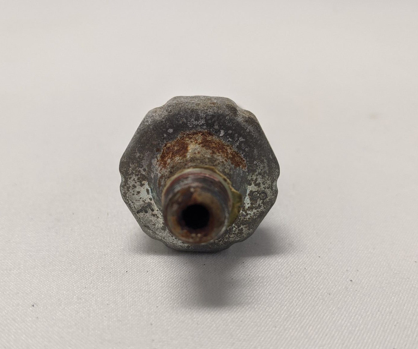 Used Freightliner Electrical Air Pressure Switch - P/N 1MR2472M2