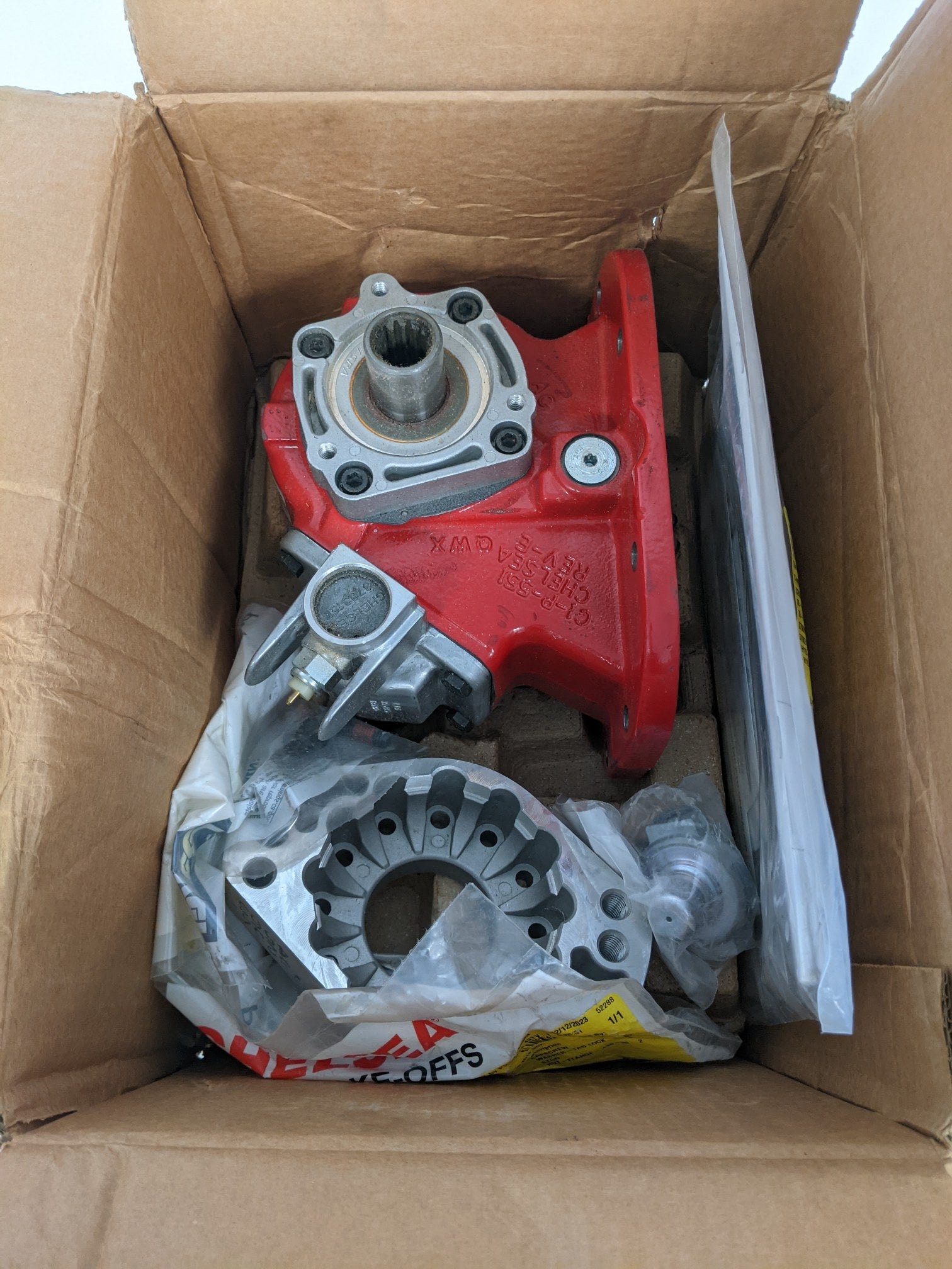 Chelsea 489 Series 8-Bolt Power Takeoff PTO - CHL 489XRAHX V3GA