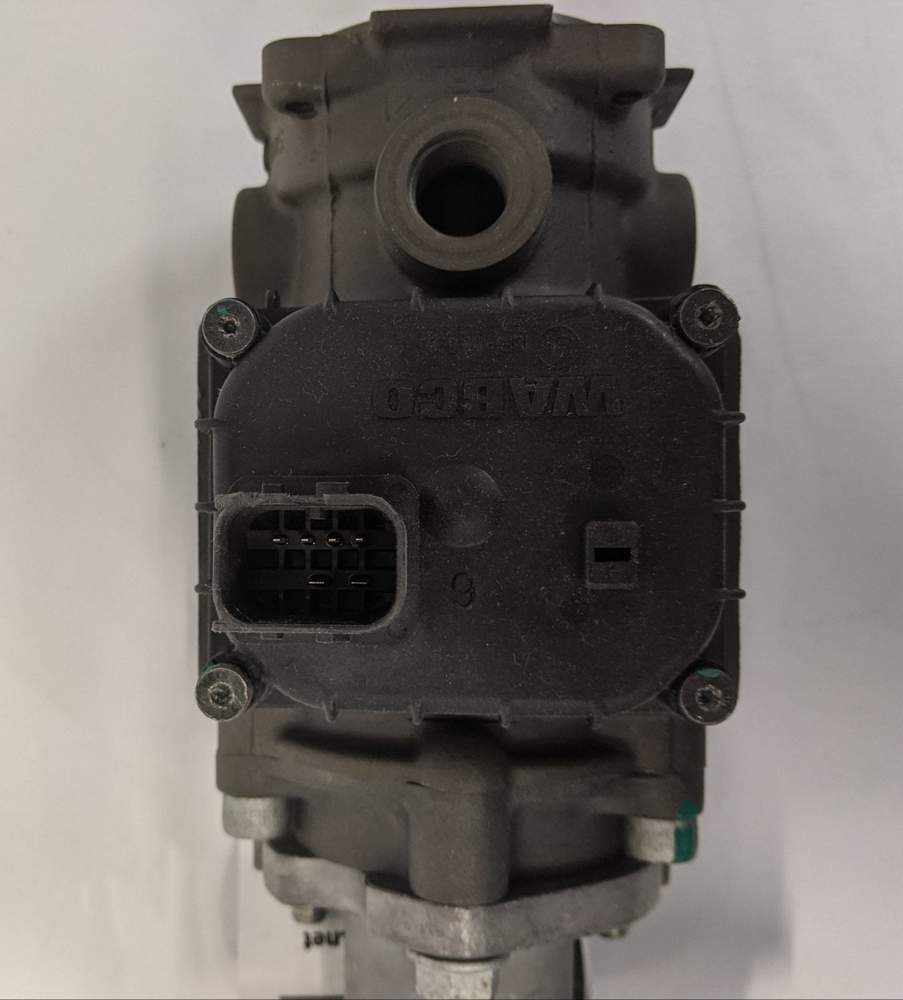 *Damaged Parts* Freightliner Foot Brake Pedal - P/N  9618992110 (6610842484822)