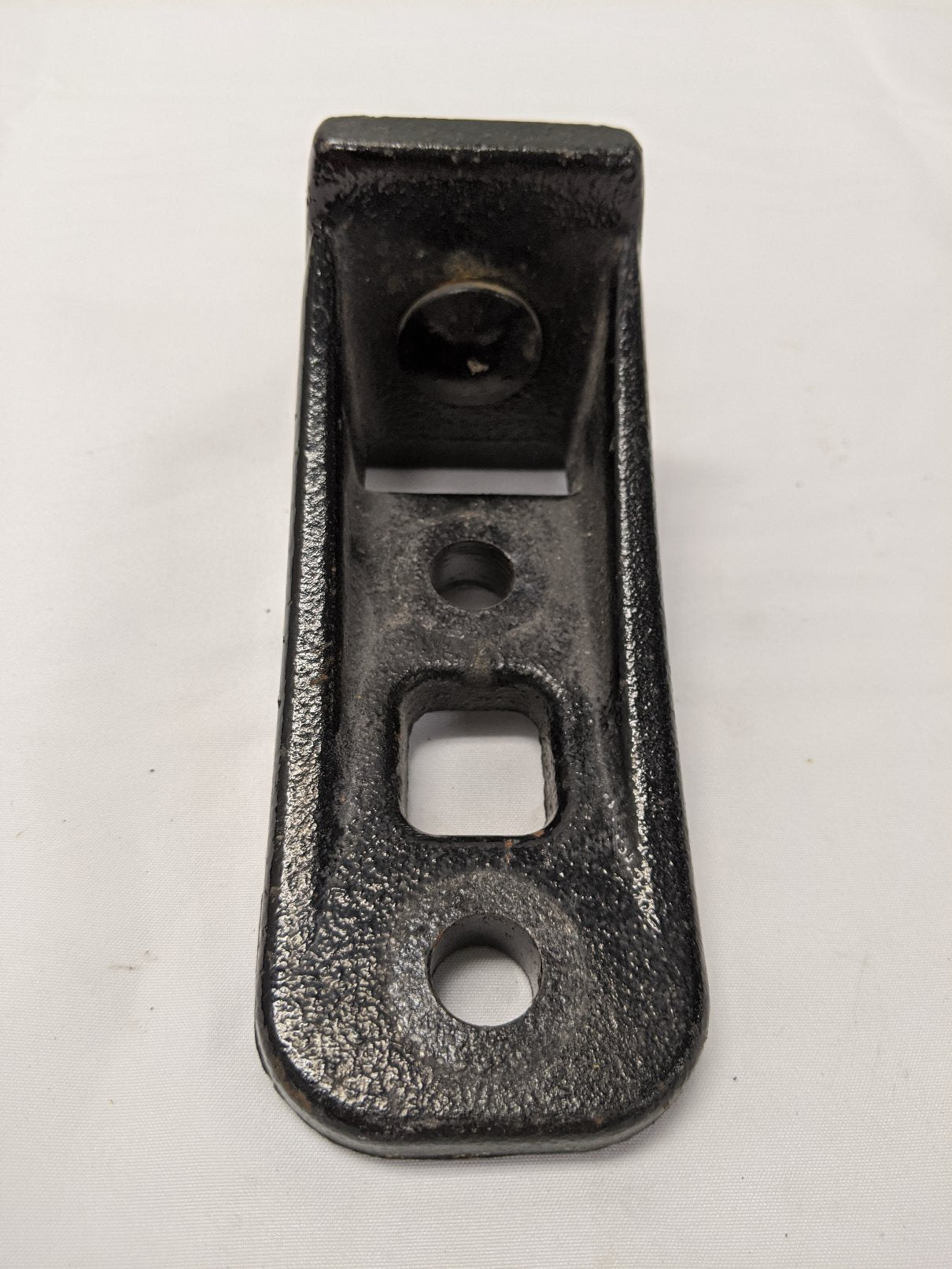 *Lot of 2* Used Freightliner Cascadia P4 Hood Pivot Bracket - P/N A17-20641-000