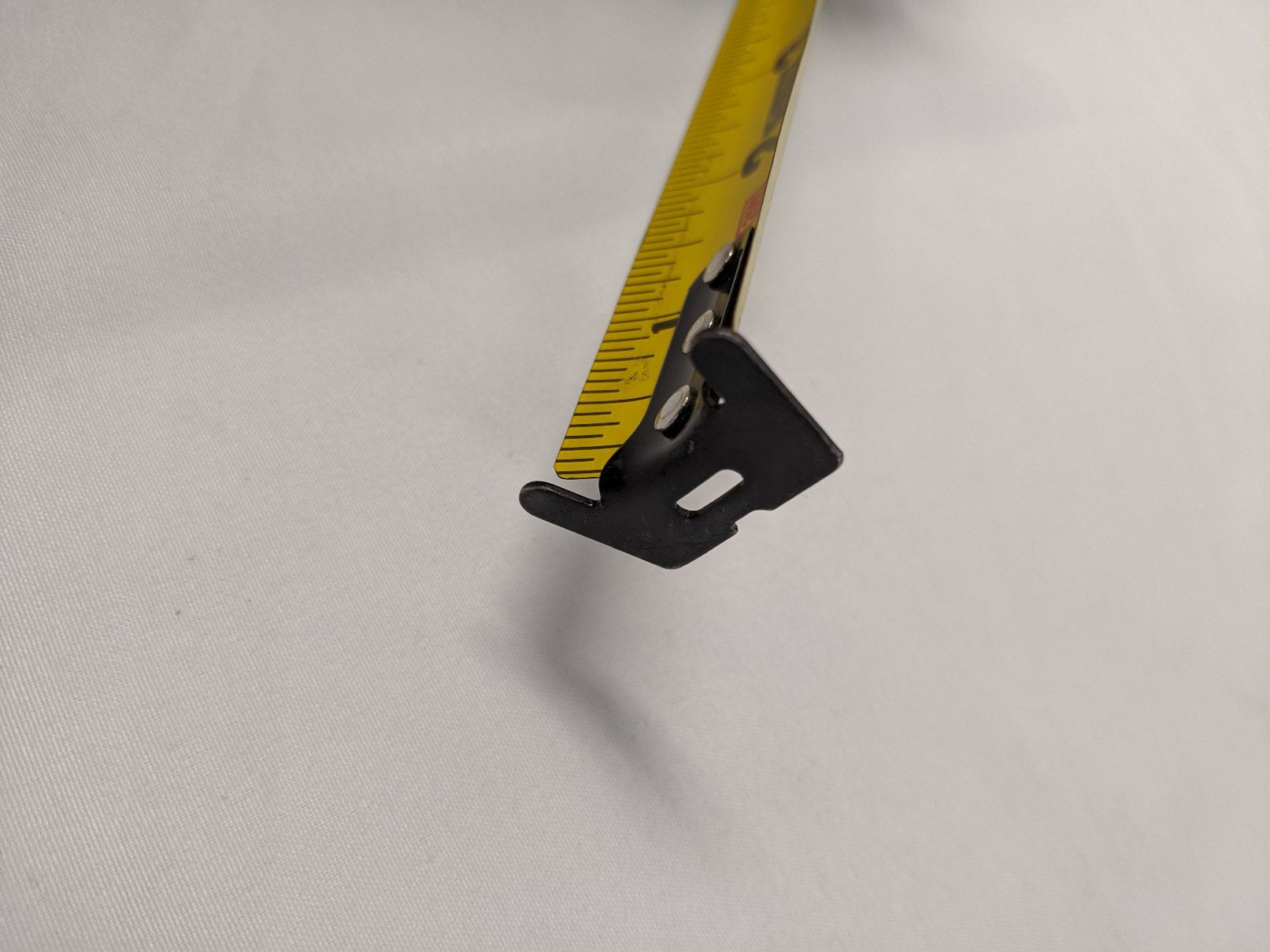 DeWalt Tape Measure 25 FT Lot of 2 - 1" Blade Tape Lock Belt Clip DWHT36107