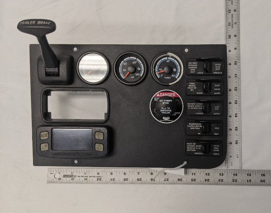 Used Freightliner Cascadia P3 Auxiliary Instrument Panel  - P/N  22-60660-000