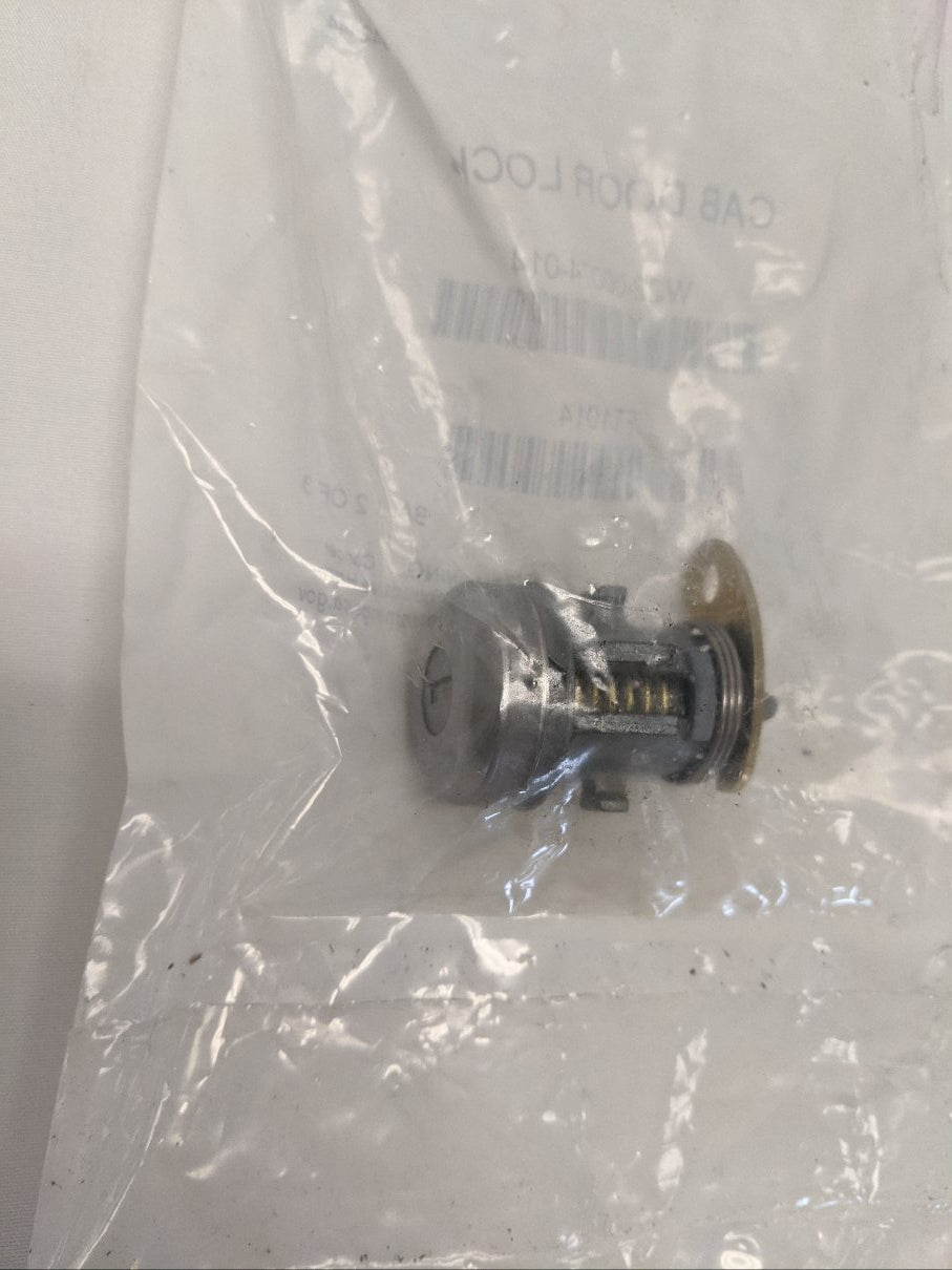 Freightliner Cascadia P4 Door & Ignition Lock Set | W22-00074-014