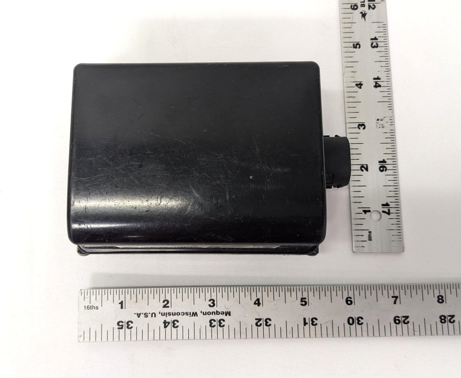 Used Meritor Wabco Front Radar Distance Sensor - P/N 06-89119-001