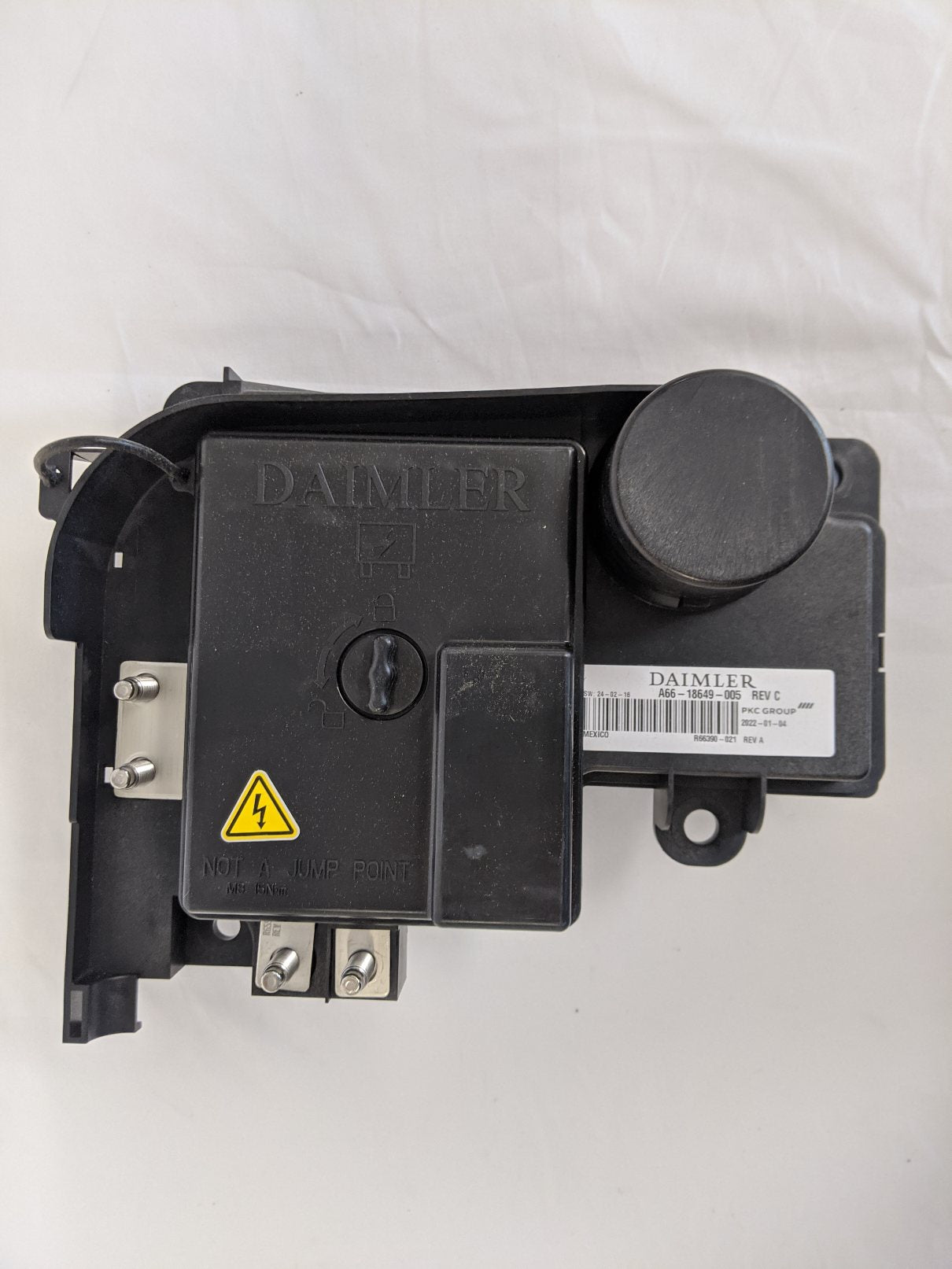 New Freightliner Daimler Battery Cable Access Power Module - P/N A66-18649-005 (10173276127548)
