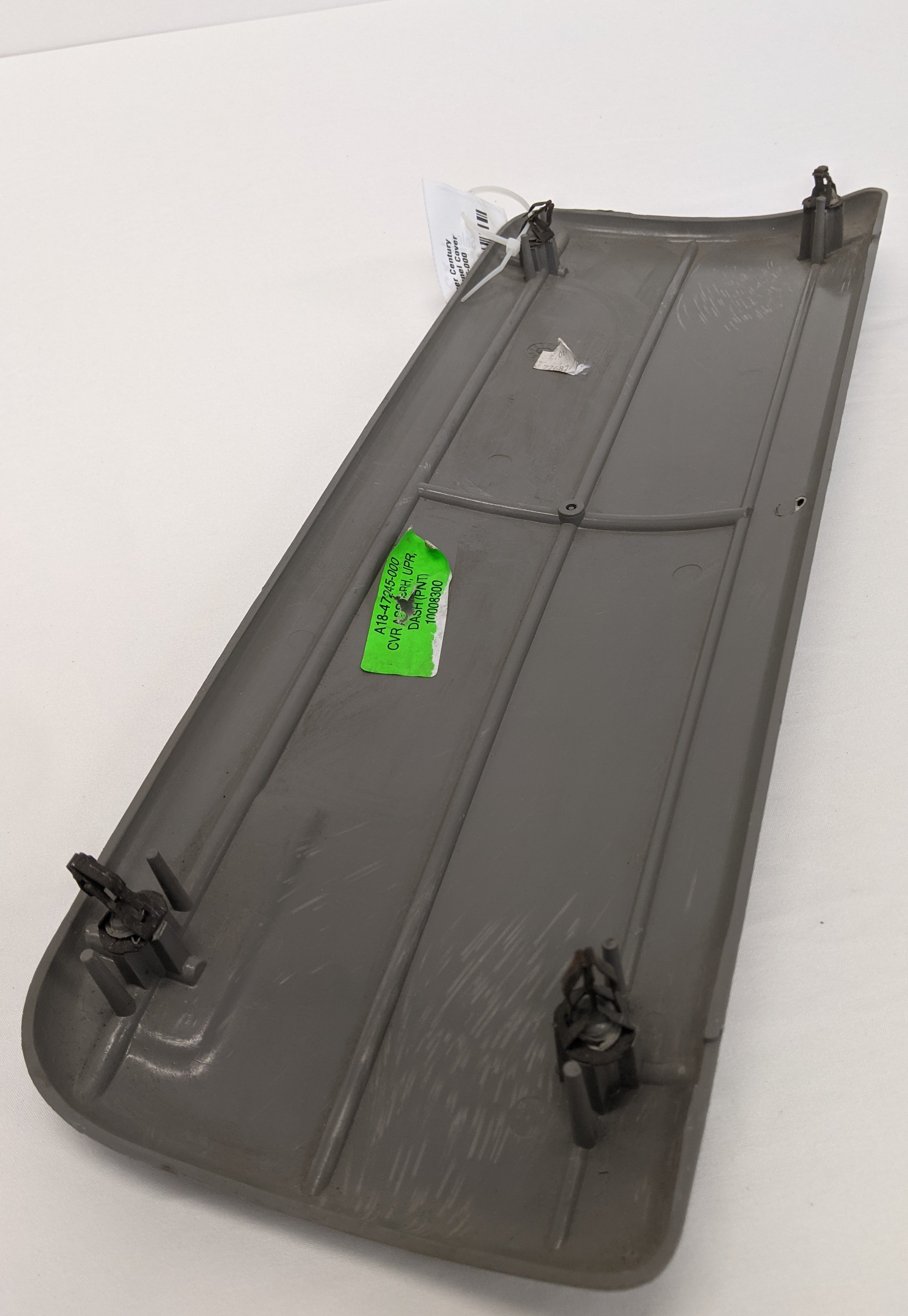 Used Freightliner Century RH Upper Dash Panel Cover - P/N A18-29825-000 (10098425069884)