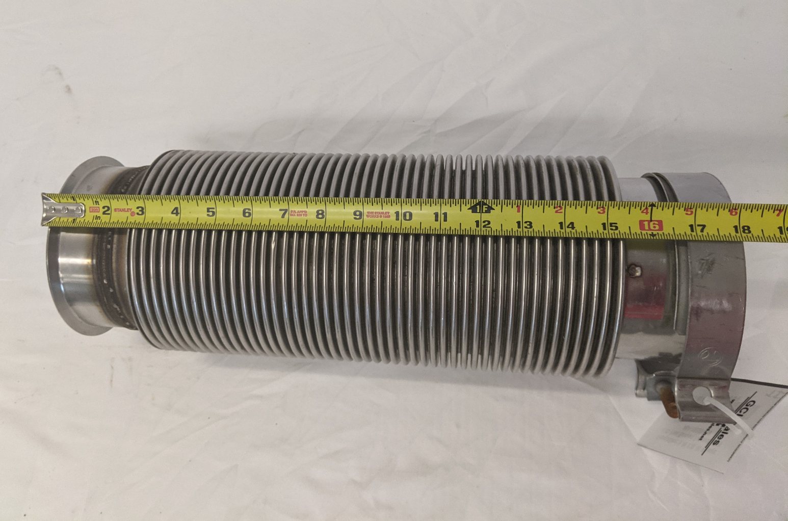 Freightliner 5 IN X18 IN Flange / ID Flex Bellows Exhaust - P/N A04-26200-018