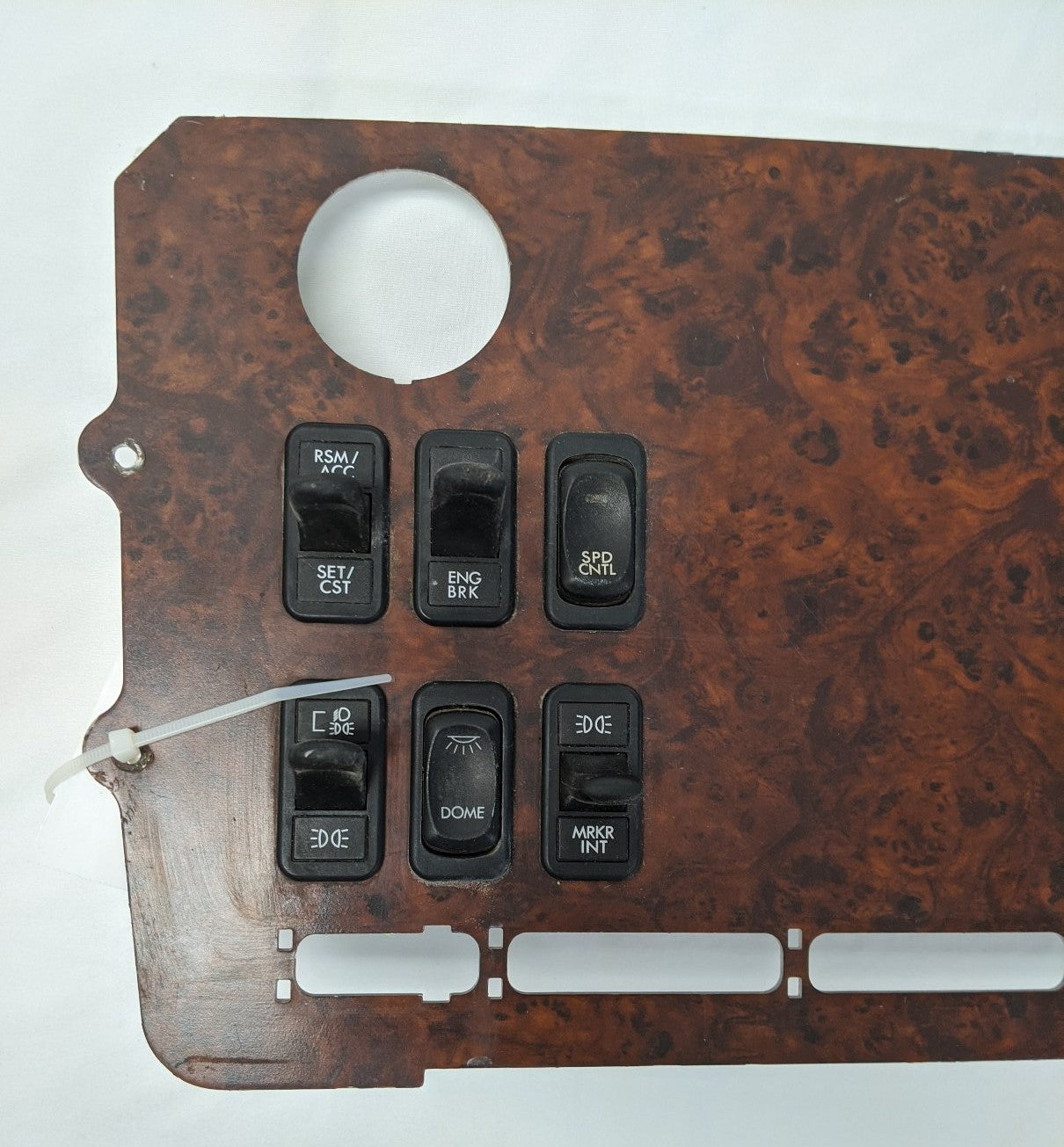 Used Freightliner Columbia Center Instrument Dash Panel  -  P/N  22-45867-000