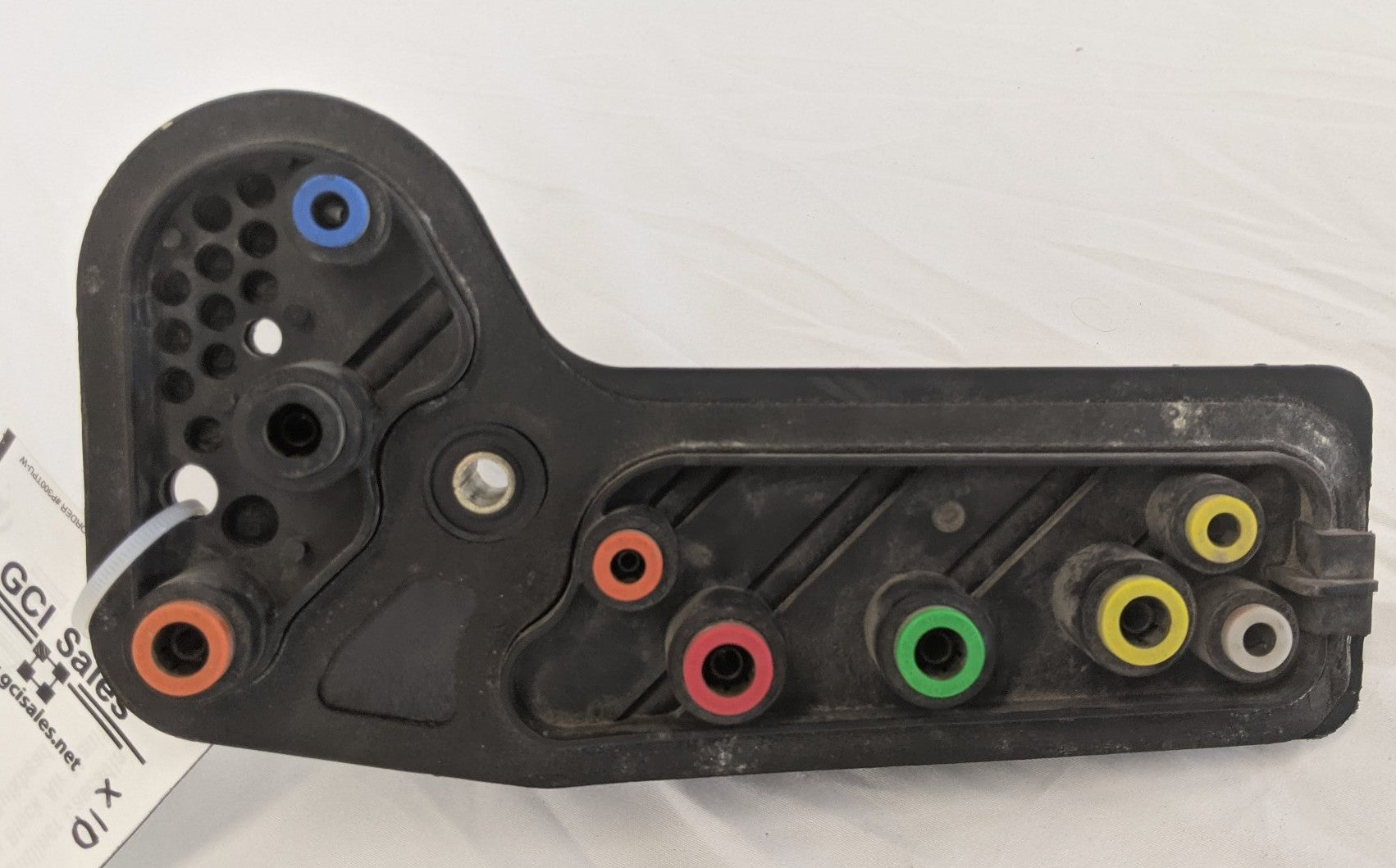 12-21425-000 - Freightliner Cascadia Junction Block Air Manifold Bulkhead