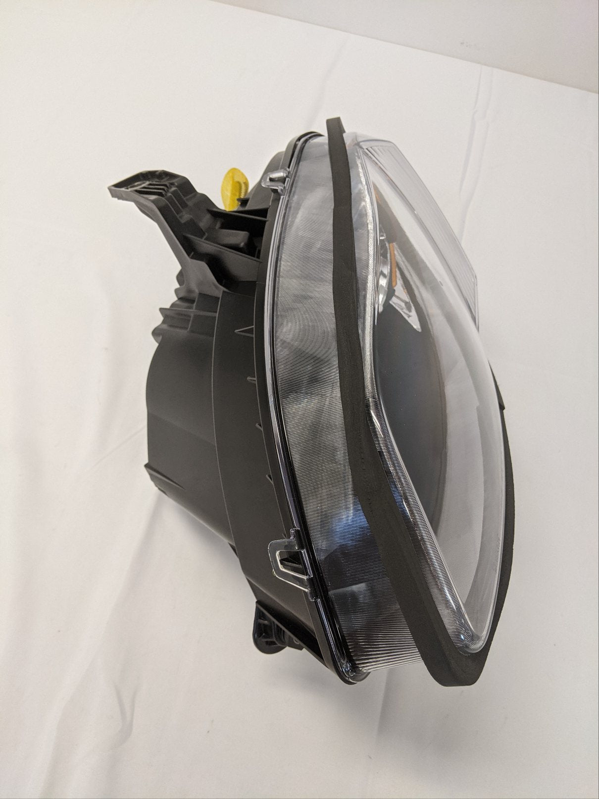 Freightliner M2 LH LED Headlight - P/N  A66-05475-002
