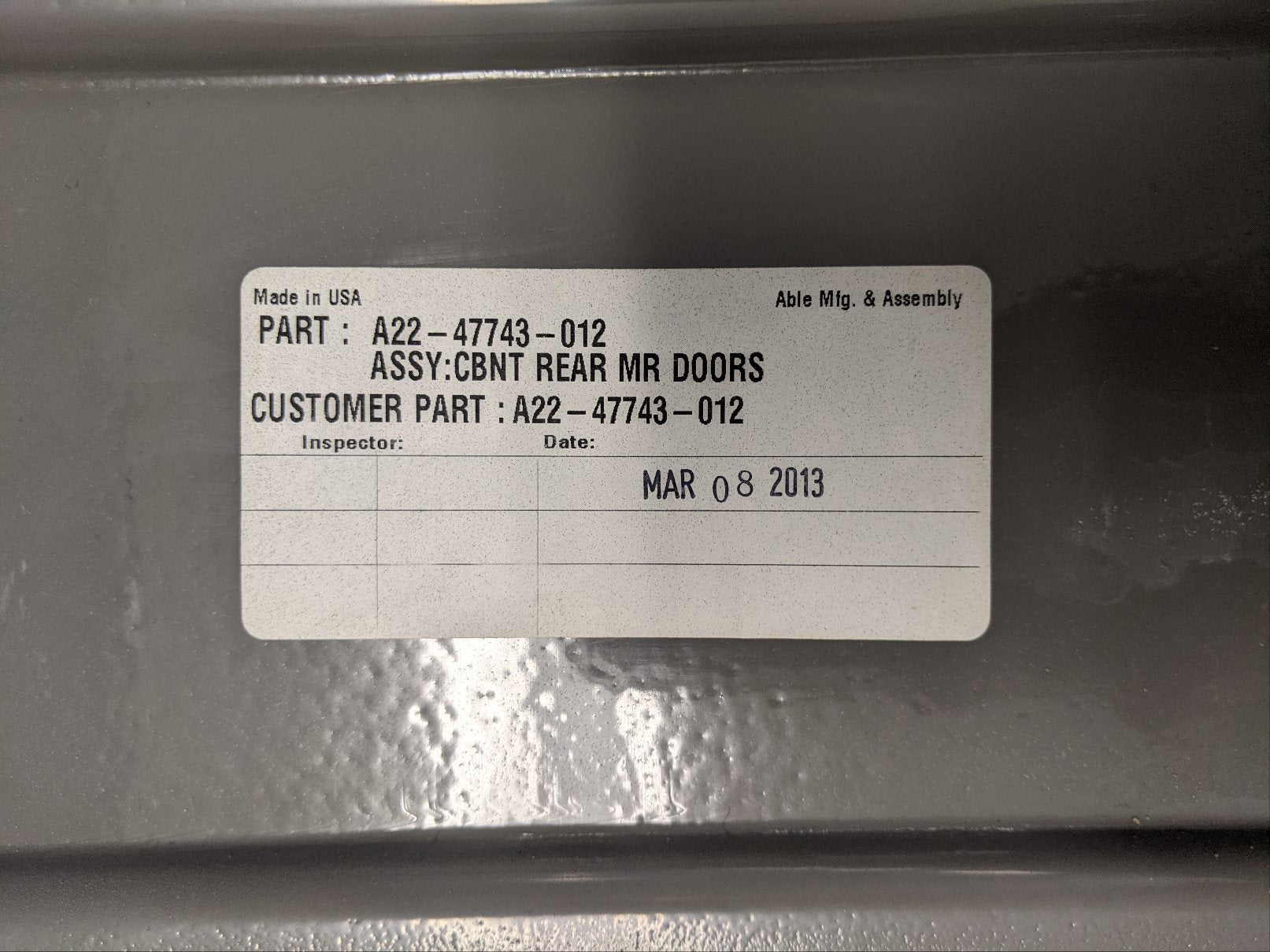 Damaged FTL Columbia Mid-Roof Overhead Rear Sleeper Cabinet - P/N A22-47743-012